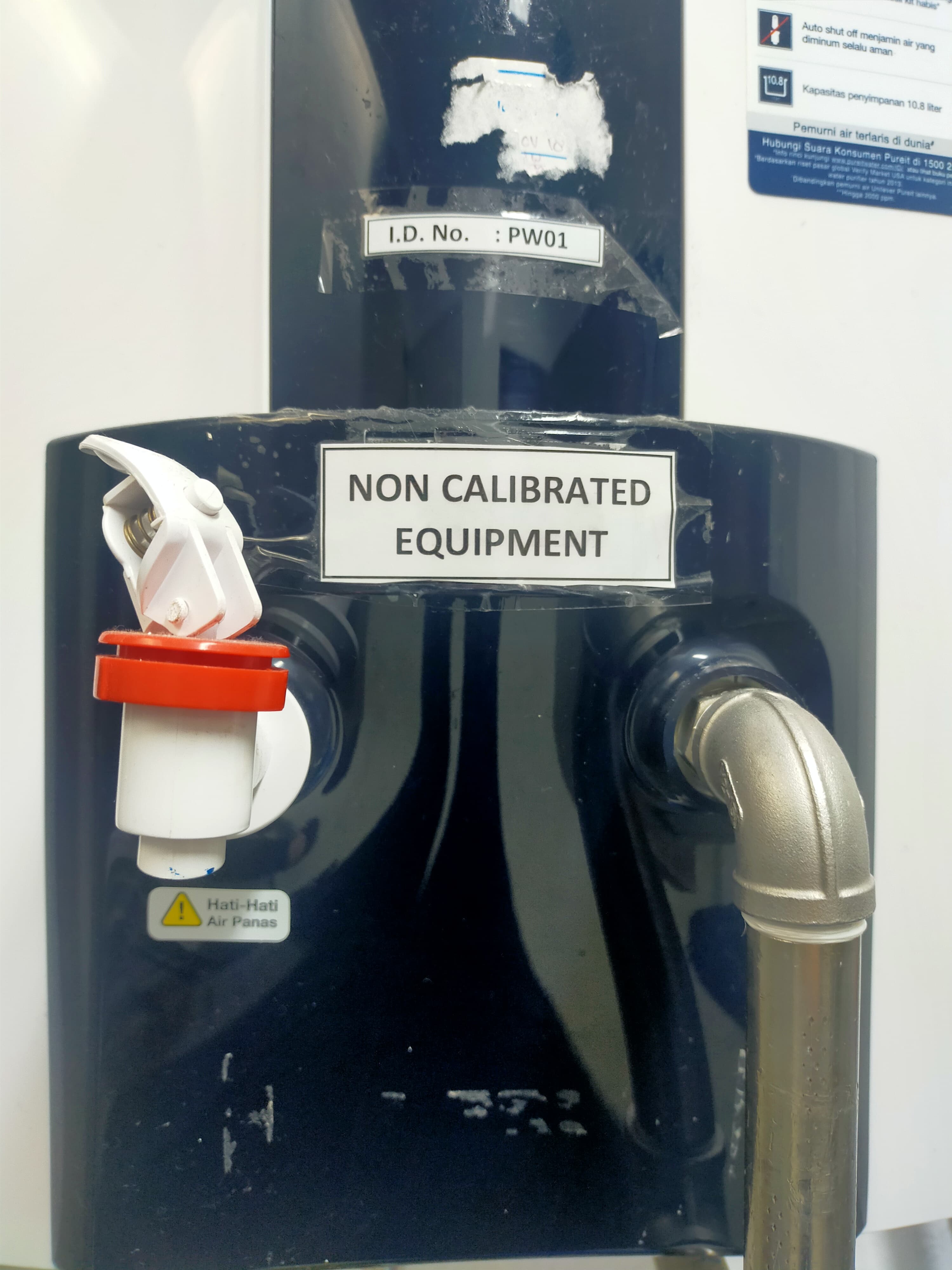 Used Glass Washer - Miele Profesional - Pg 8593 - LC0298