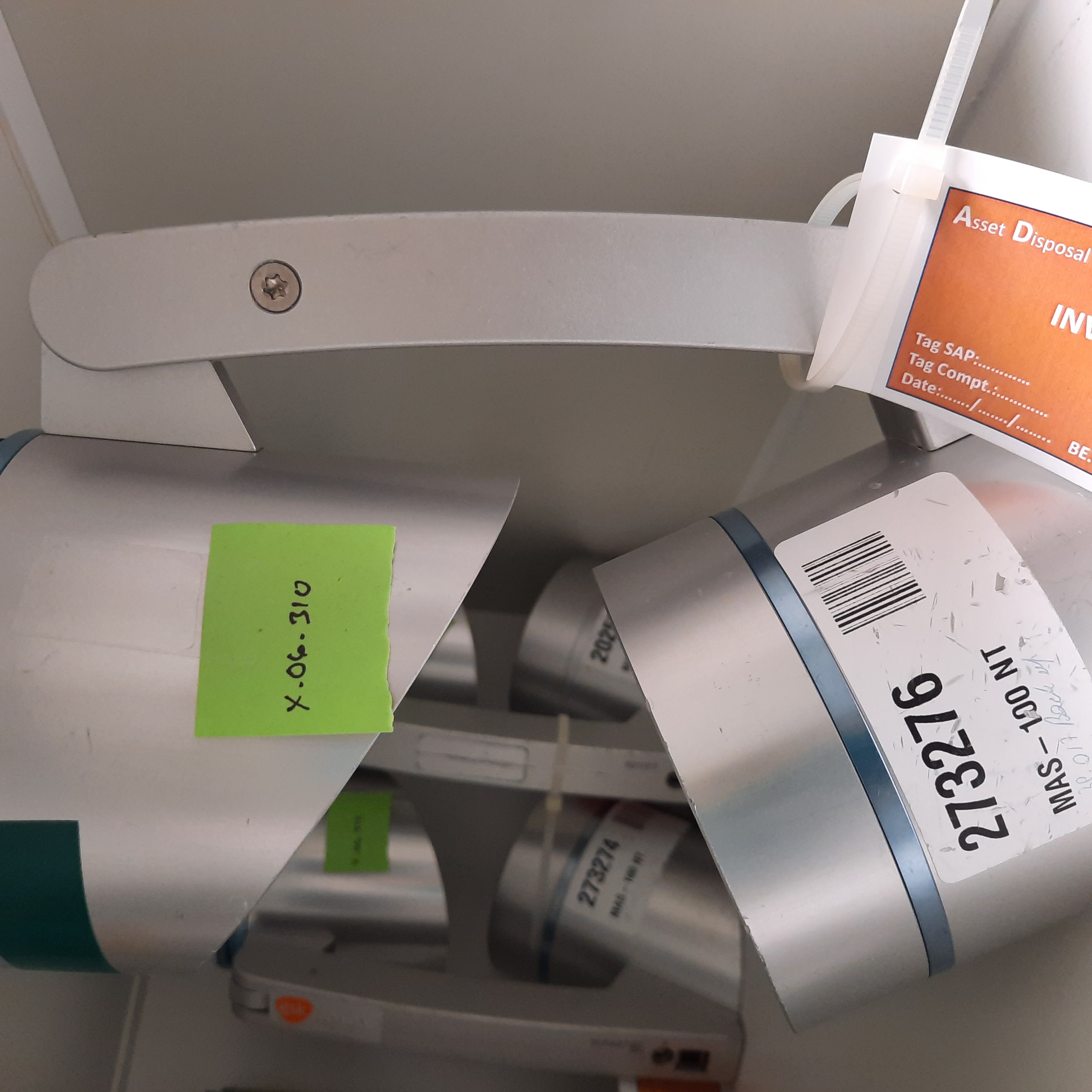 Used Microbiological Air Sampler - Merck Mass 100 NT - X.06.299-X.06.316