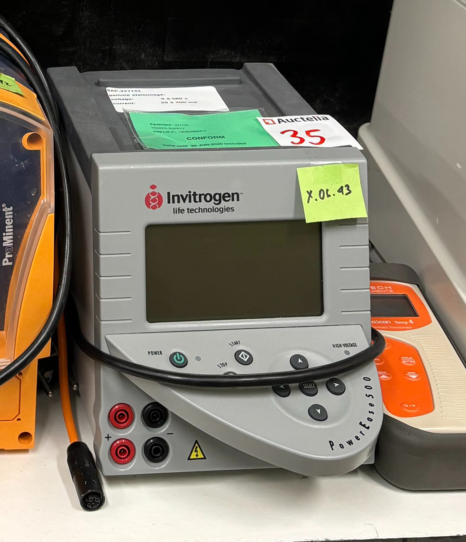 Used ELECTROPHORESIS - INVITROGEN LIFE TECHNOLOGIES - 59.17.06