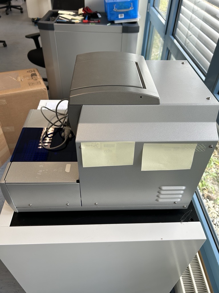 Used Electrophoresis Device - Qiagen - Qiaxcel Advanced System - BTH034