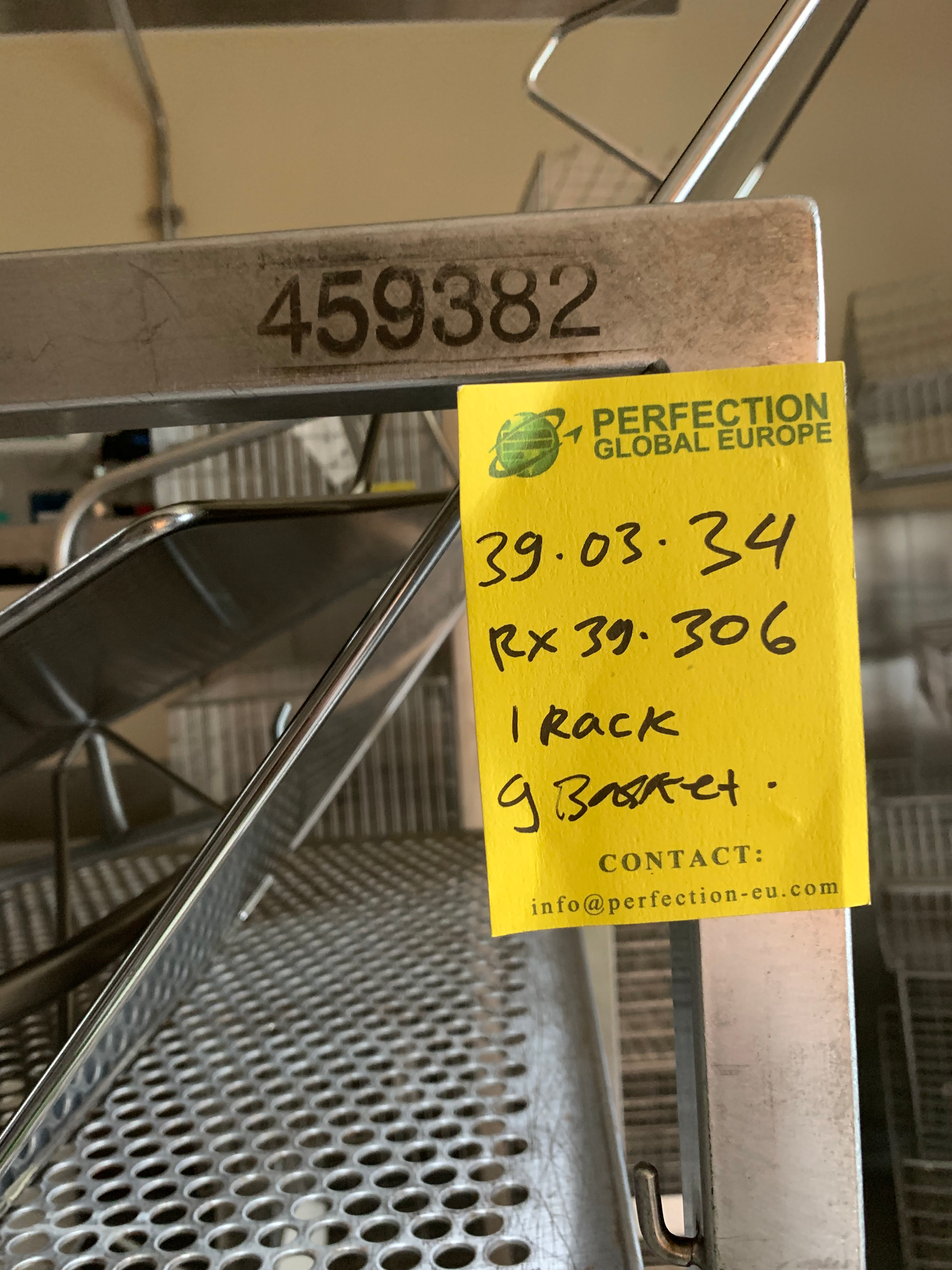 Used 1 Rack and 9 Baskets - 39.03.034.GR