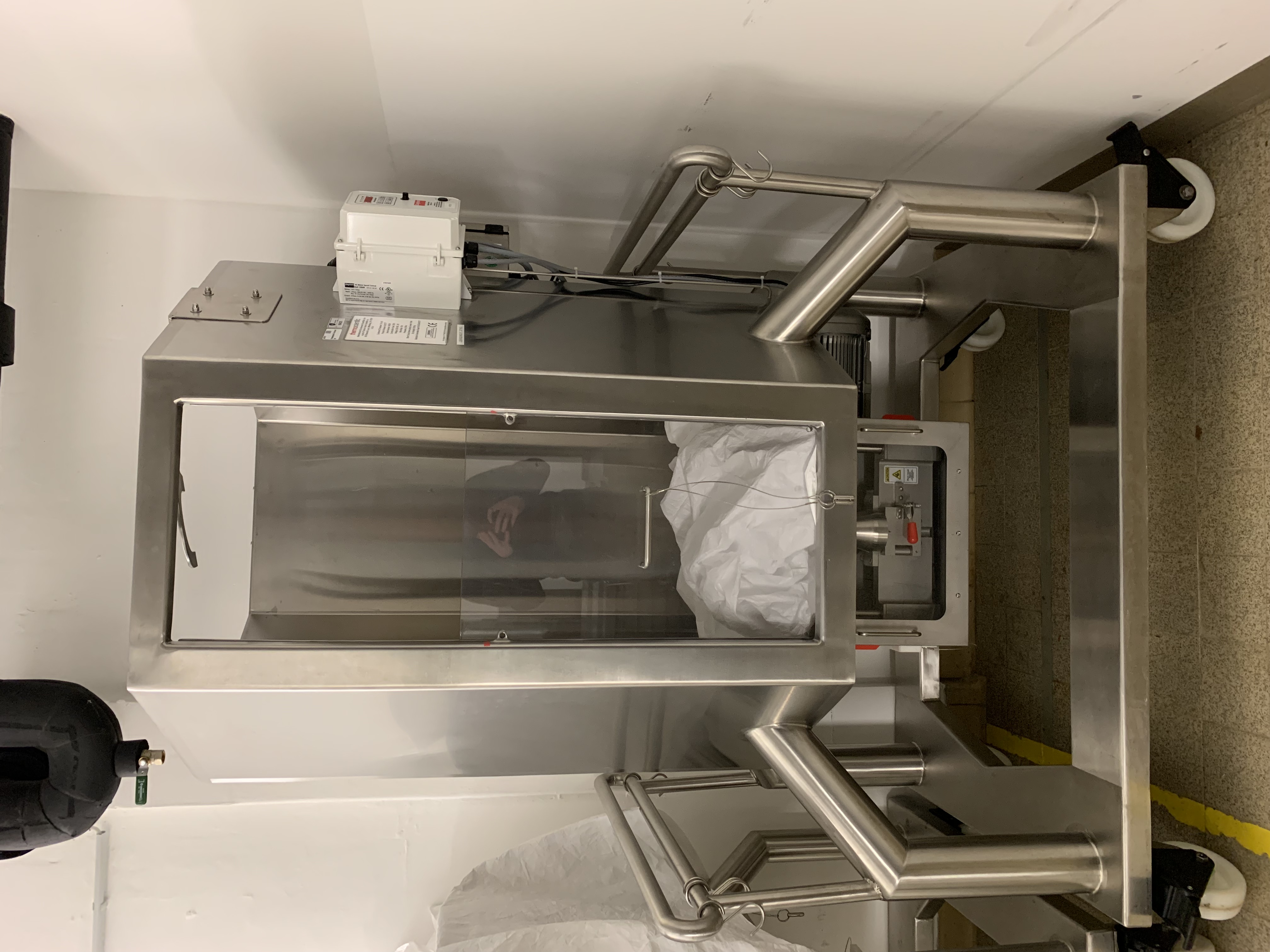 Used Single Use Bag Inflation System Big Size - Thermofisher - IM1377 - GR.005.GM