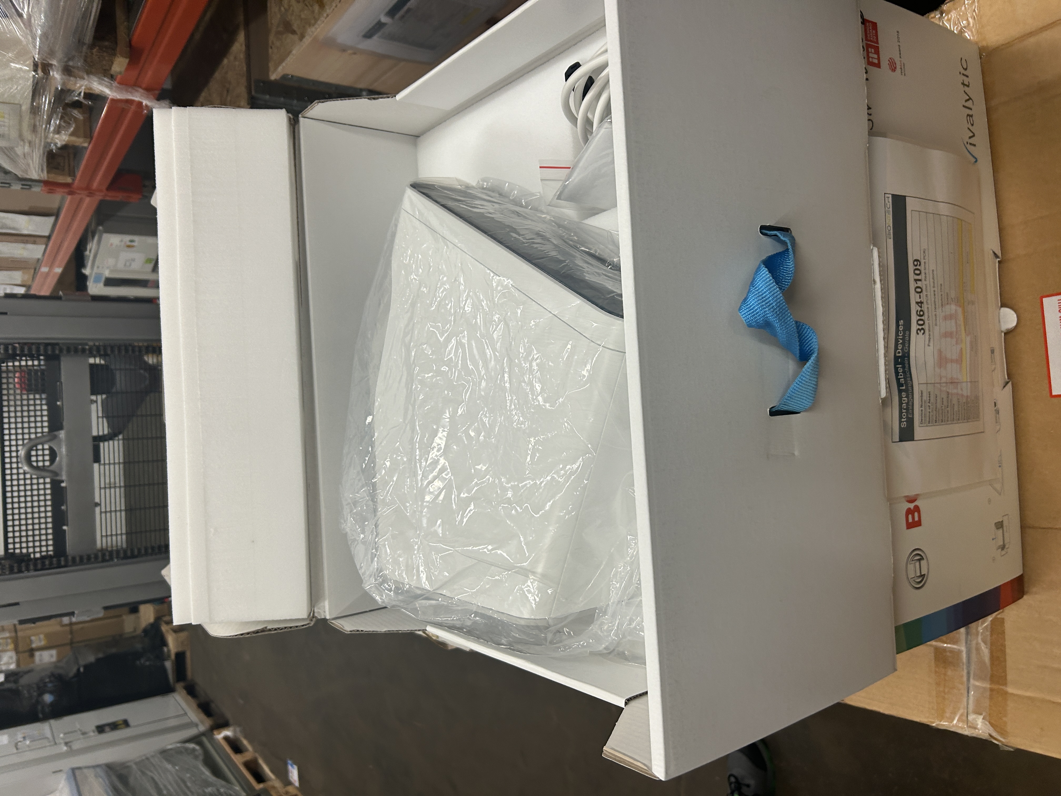 Used PCR Rapid Test - Bosch Healthcare Solusions - Vivalytics One - BTH171, BTH172