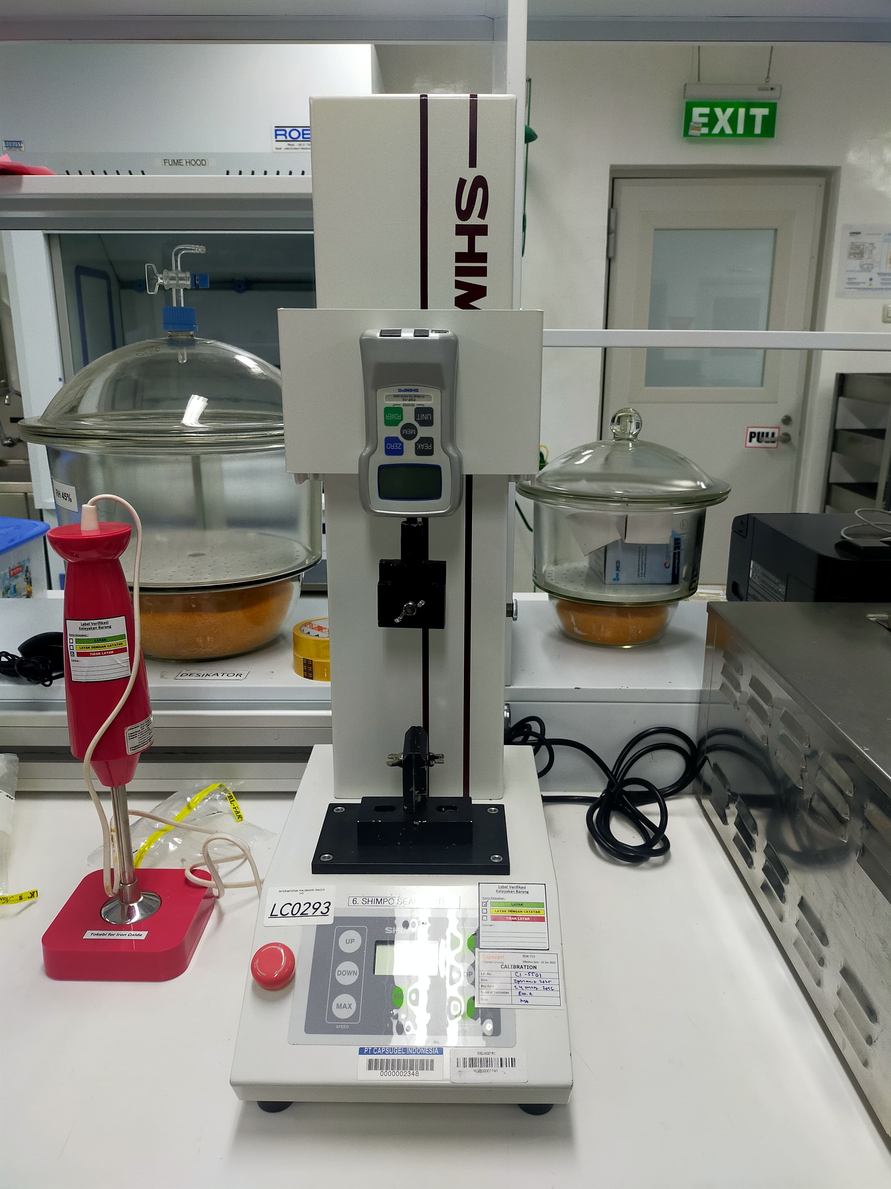 Used Seal Streng Tester - Shimpho - FGP 10 & FGS 50 EL - LC0293