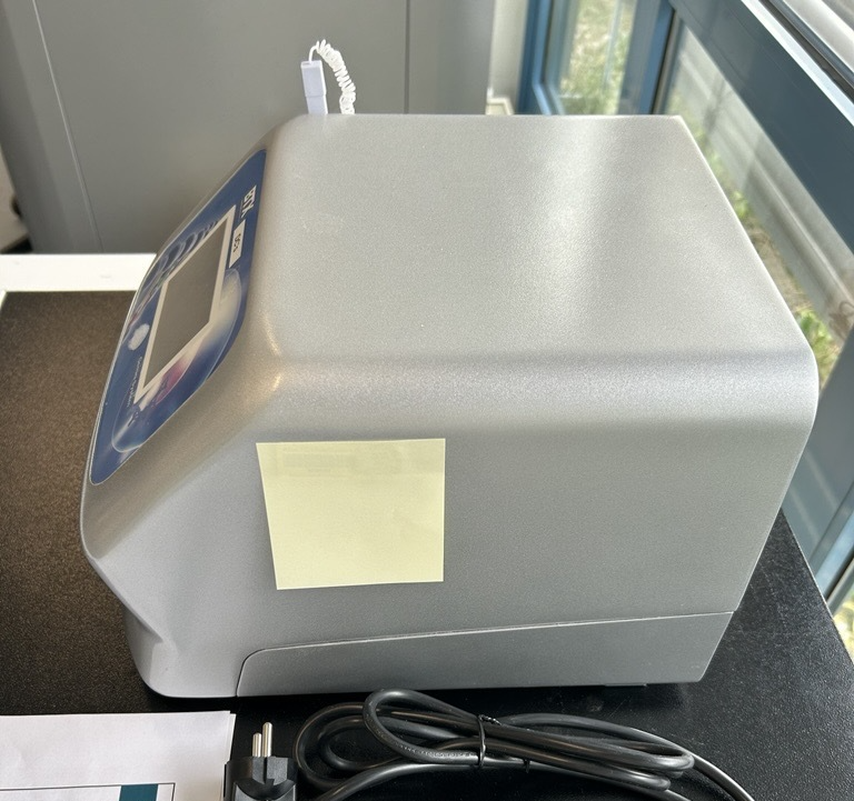 Used Elektroporator - BTX - Gemini X2 - BTH037