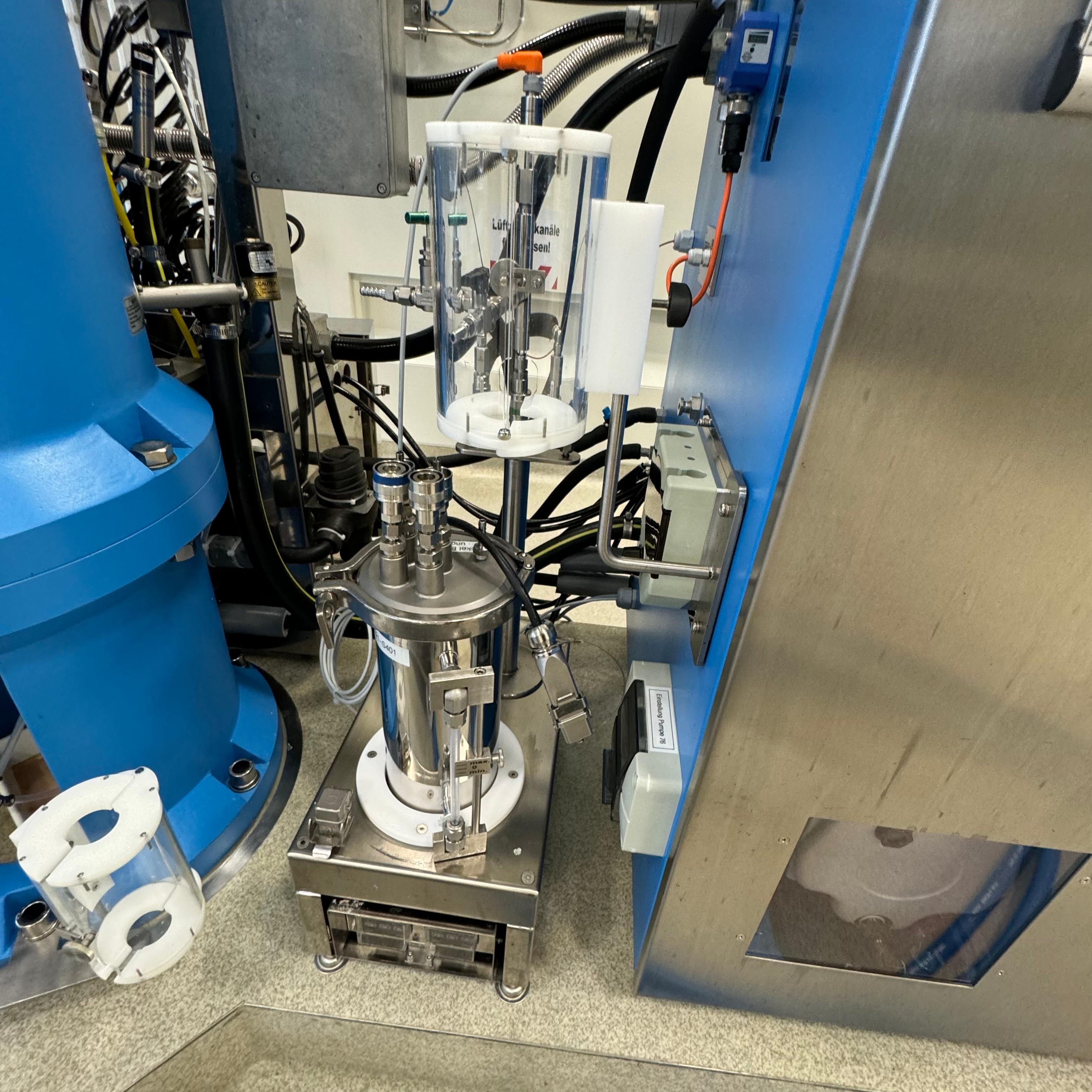 Used Density Gradient Ultracentrifuge - Hitachi Koki - CC40 - GR021-GR024