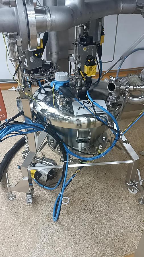 Used Pellet Receiver Bin (Movable) With Manual Sampling Port - Dietrich Engineering Consultants SA - SG.101.GQ