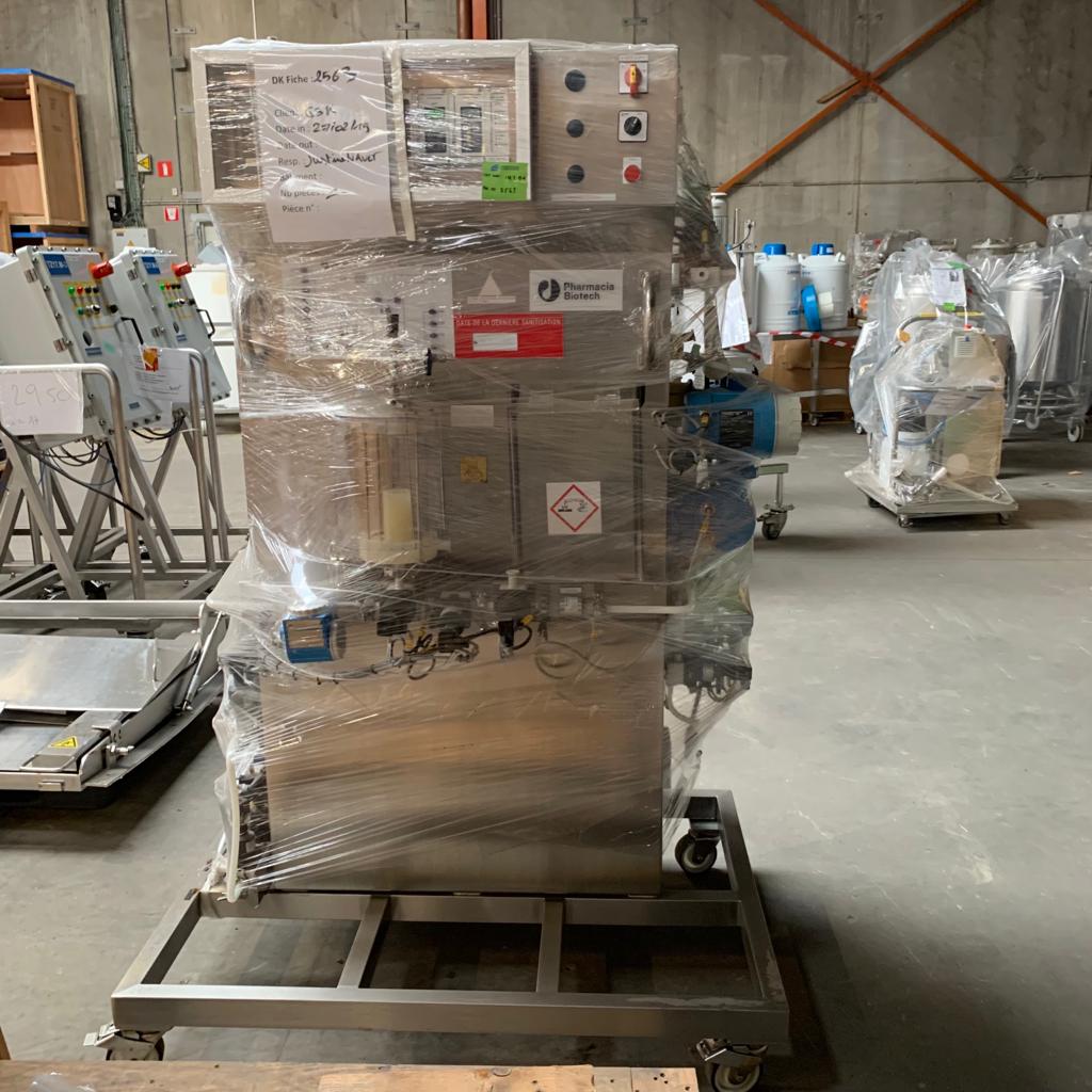 Used Chromatography Tower - Pharmacia Biotech BPS 416 - DK143