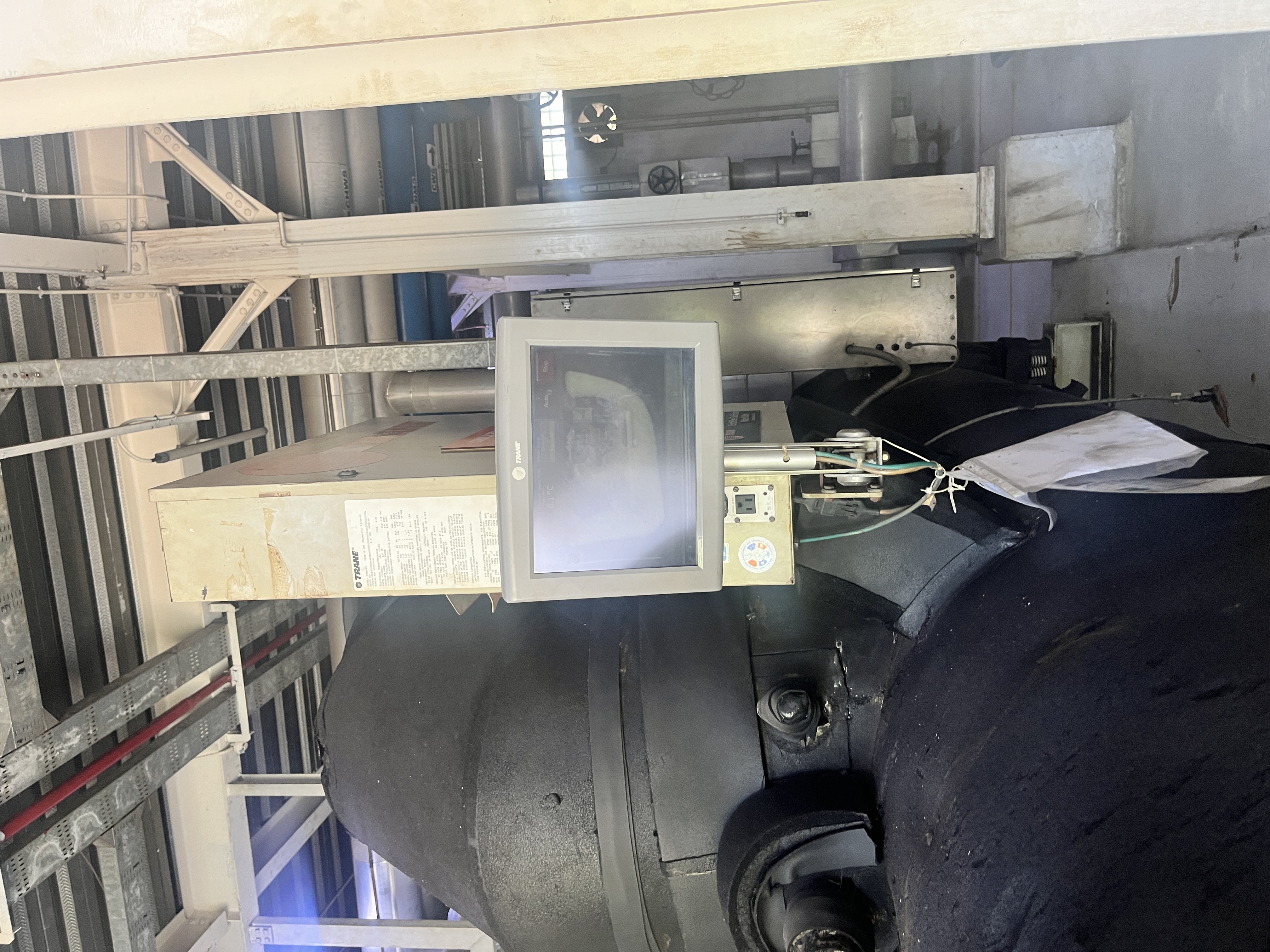 Used Chiller - Trane - CVHE420 - LC0200