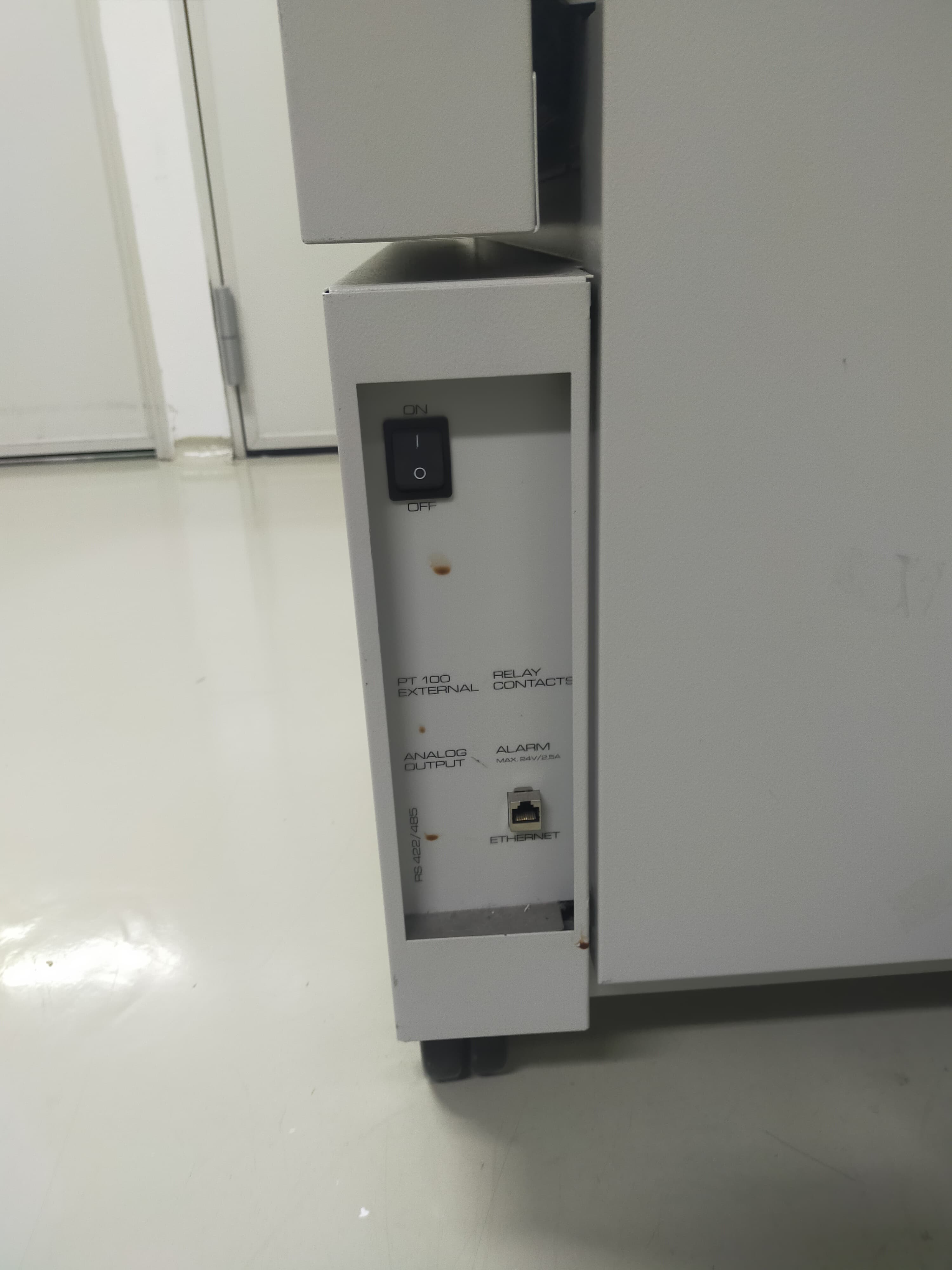 Used Cooling Incubator - Binder - KB 400 - LC0228