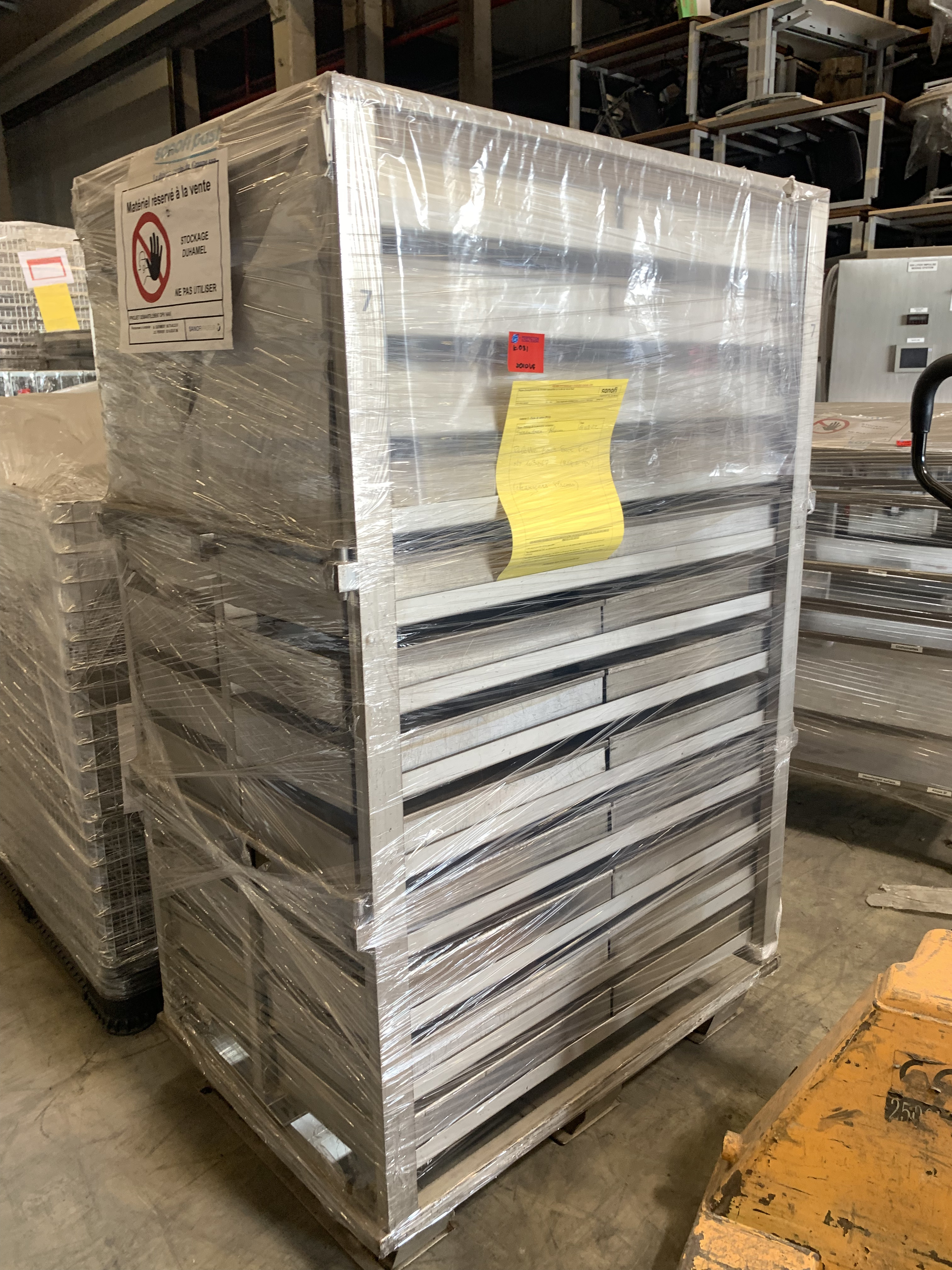 Used Shelfs - K031