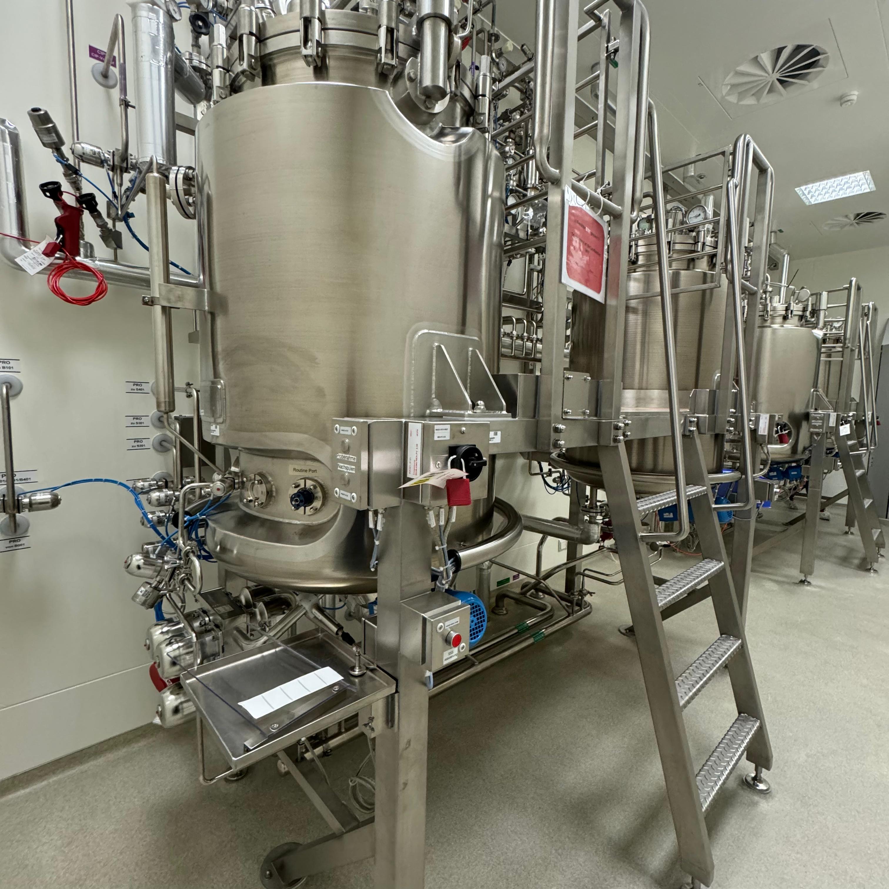 Used Harvest, Preparation, Inactivation Containers: 6 Permanently Piped Containers - GR013