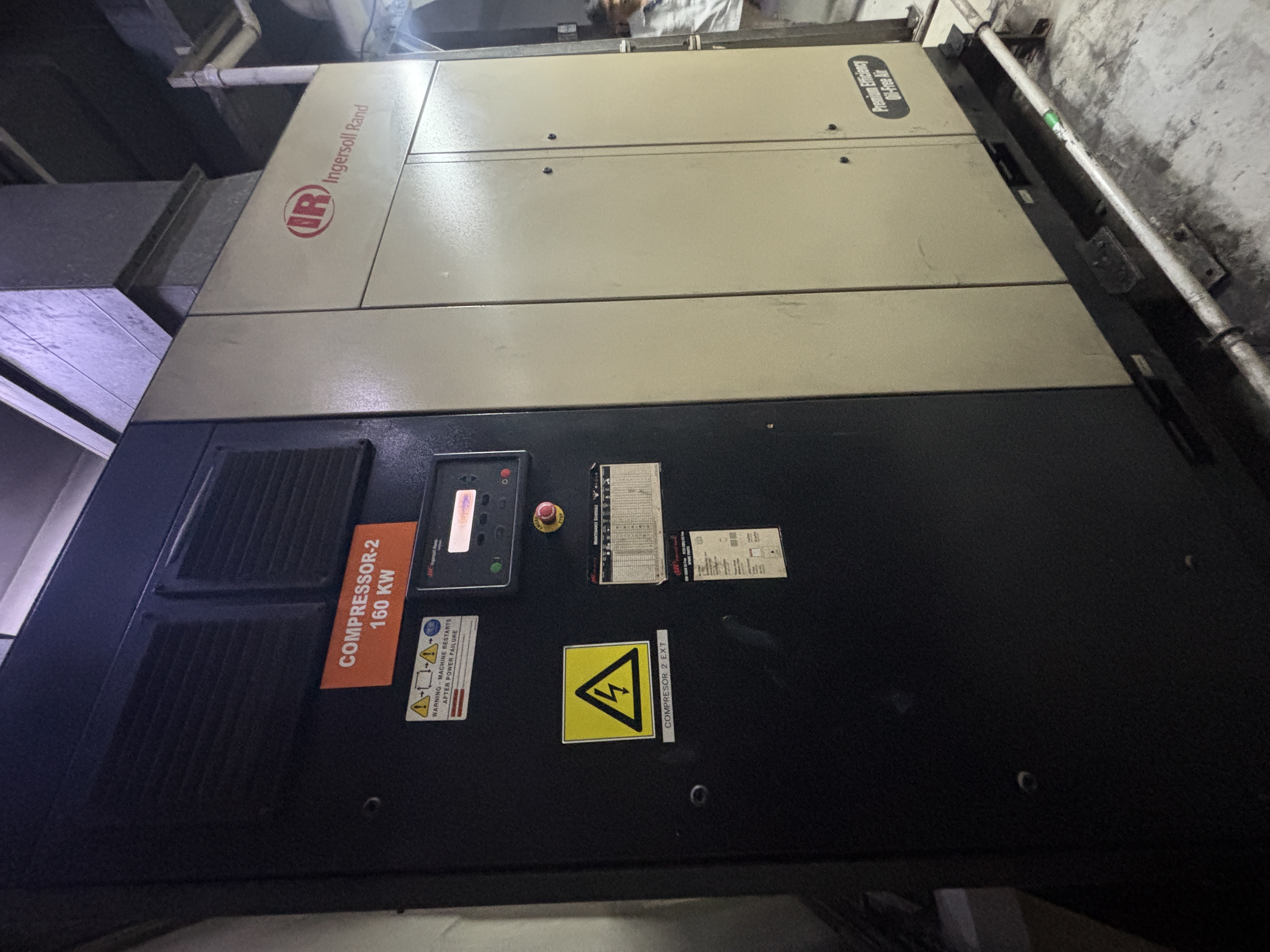 Used Compressor - Ingersoll-Rand - IRN160k Of Rotary - LC0180