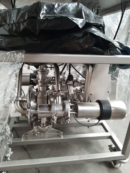 Used Chromatography System - Millipore - RX.77.75