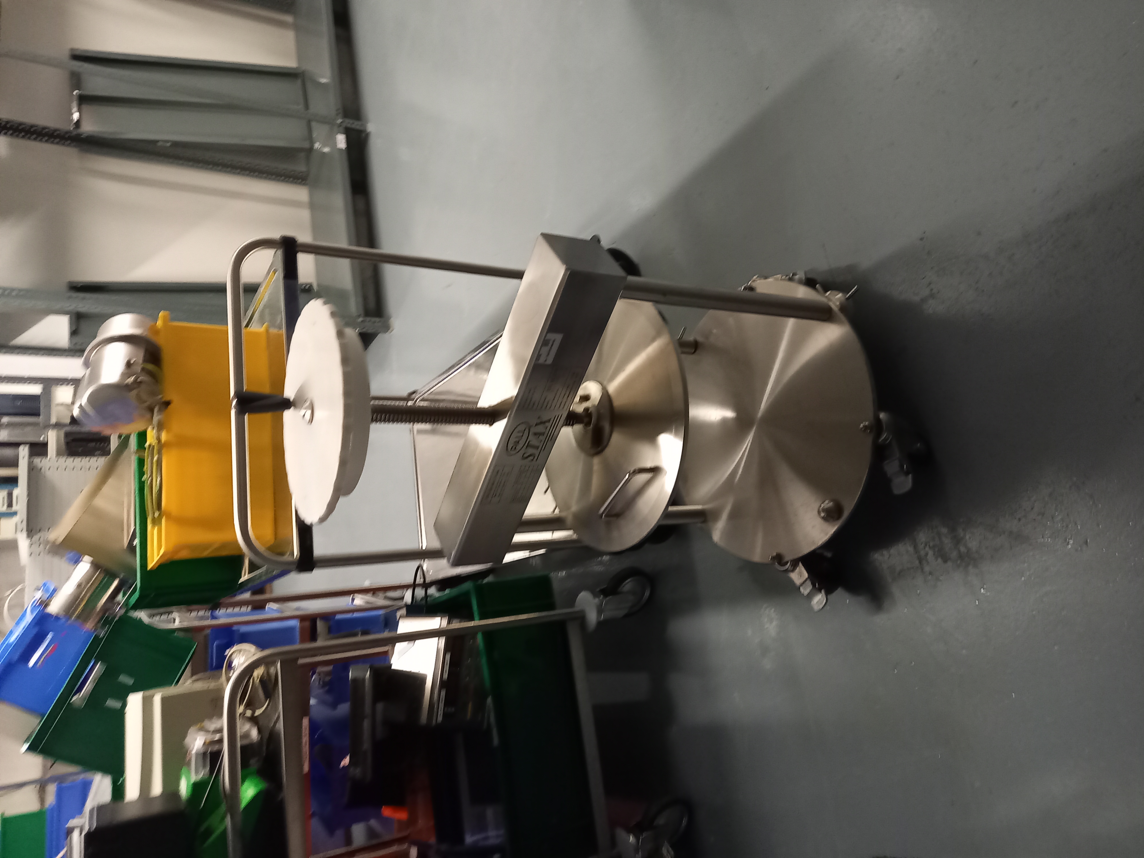 Used Filter Holder - Pall - 01.010.GG