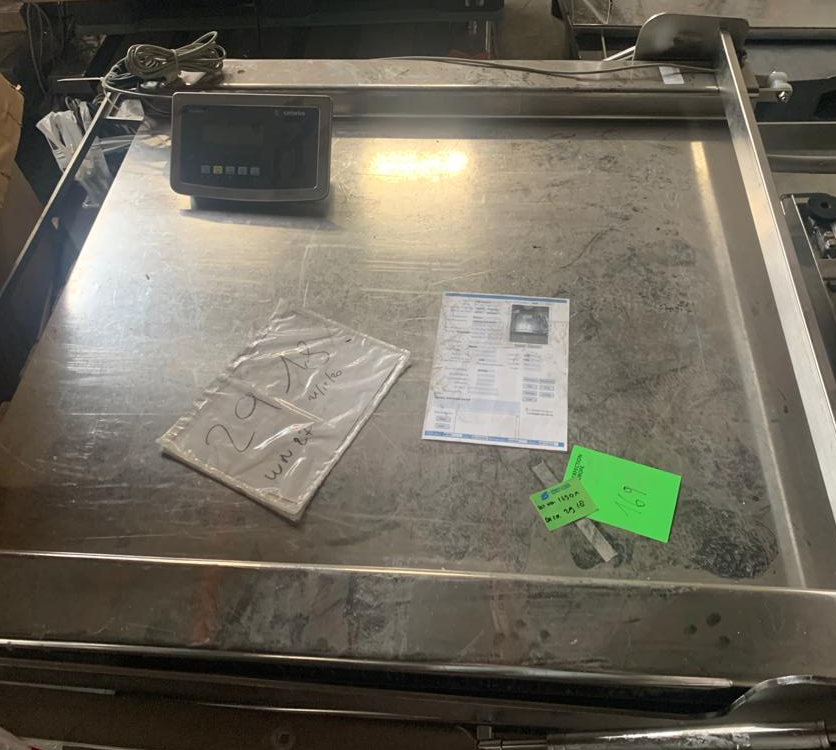 Used Scale With Dispaly- Sartorius - DK2918