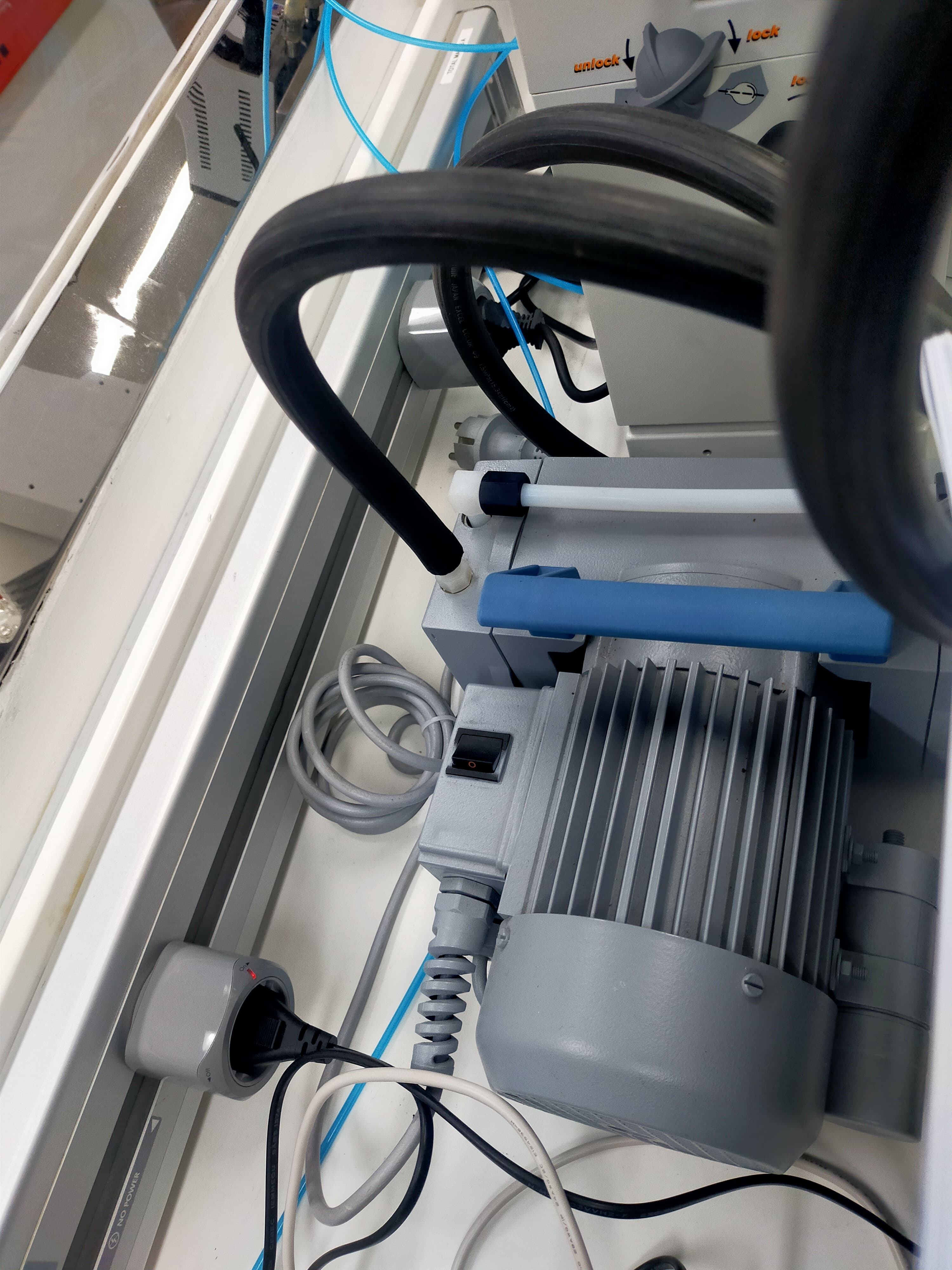 Used TOC Analyzer - Shimadzu - TOC L CSH - LC0235