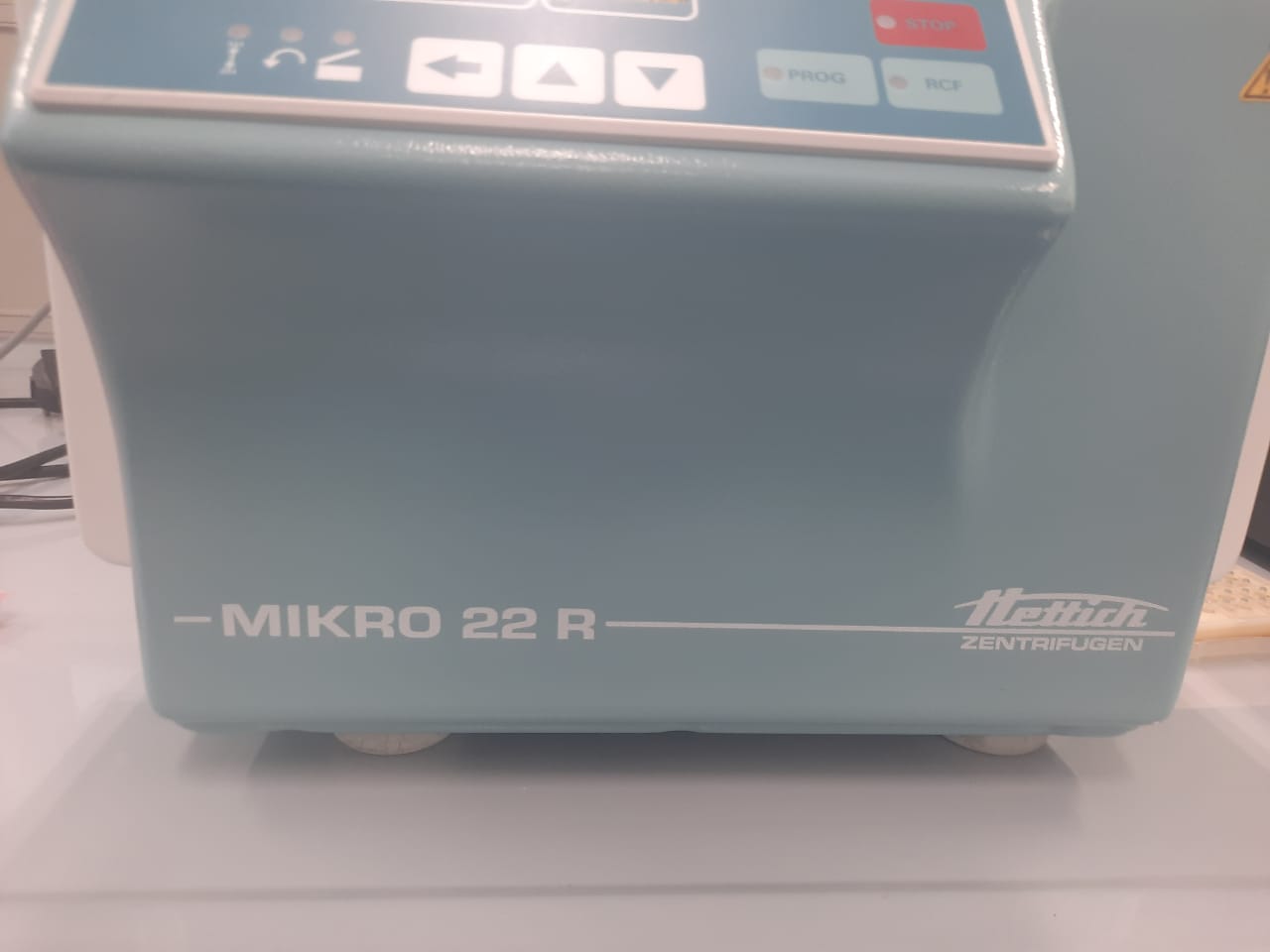 Used Refrigerated Benchtop Centrifuge - Andreas Hettich - CT4734