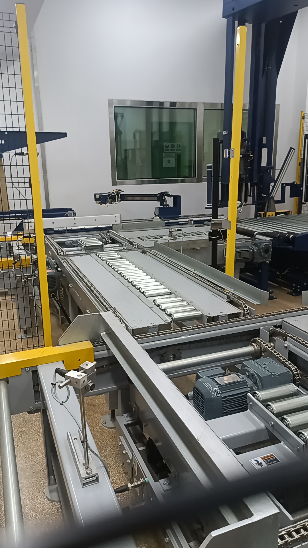 Used Product Packaging System - Okura - SG041 