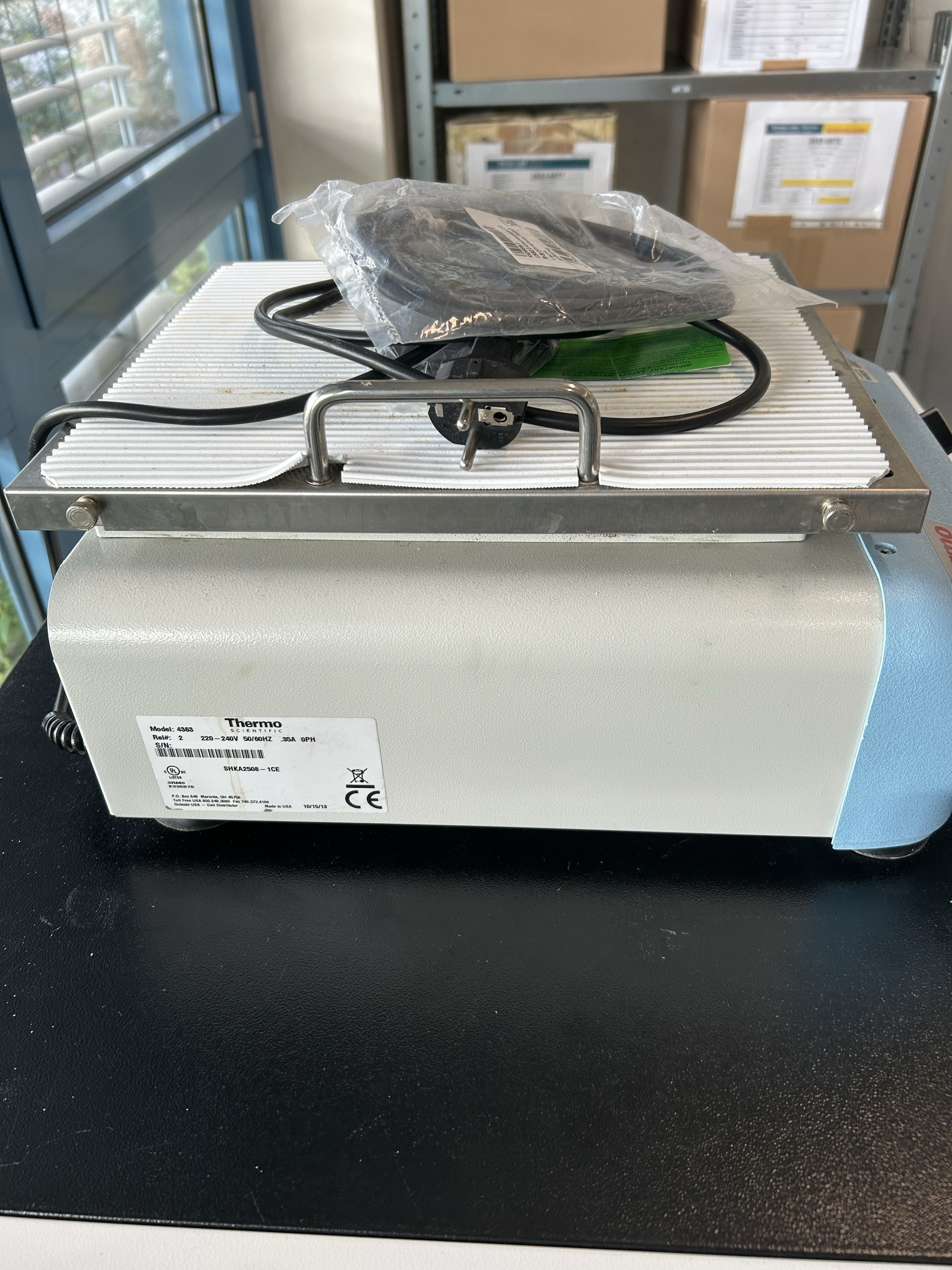 Used Mixing Device (For Vessels >10ml) - Thermo Fisher Scientific - Maxq 2508 - BTH152