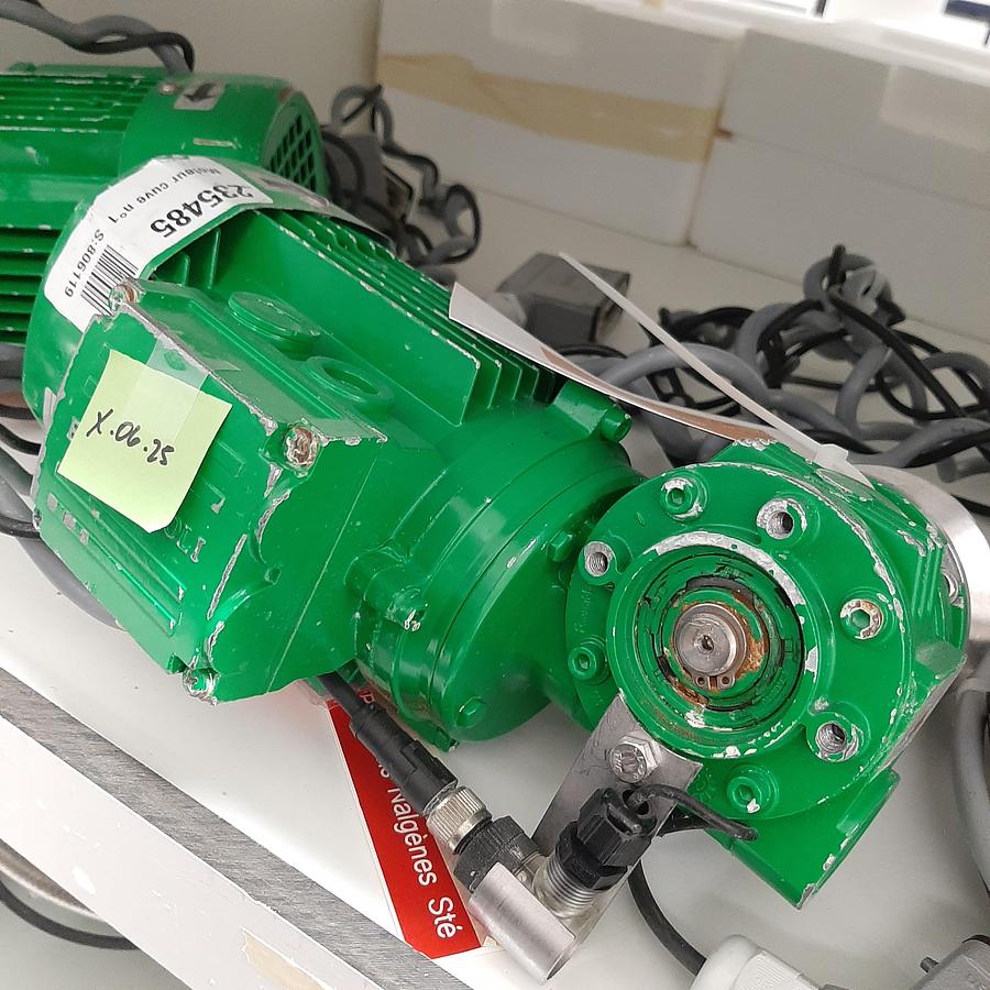 Used Motor Cuve - Bonfiglioli Riduttori - 59.06.024.GR-59.06.025.GR