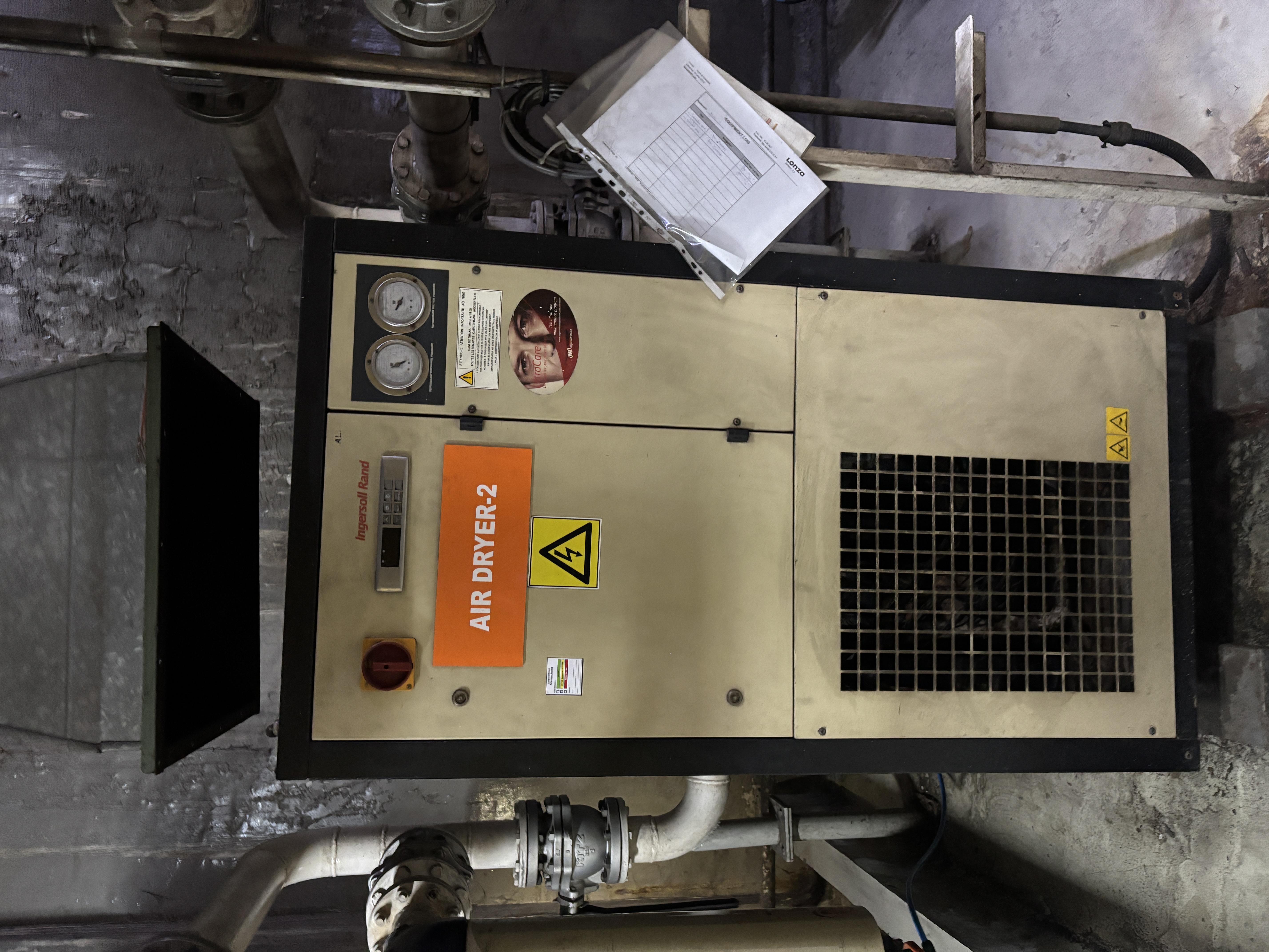 Used Air Dryer - Igersoll Rand - D2520IN-A - LC0903, LC0907