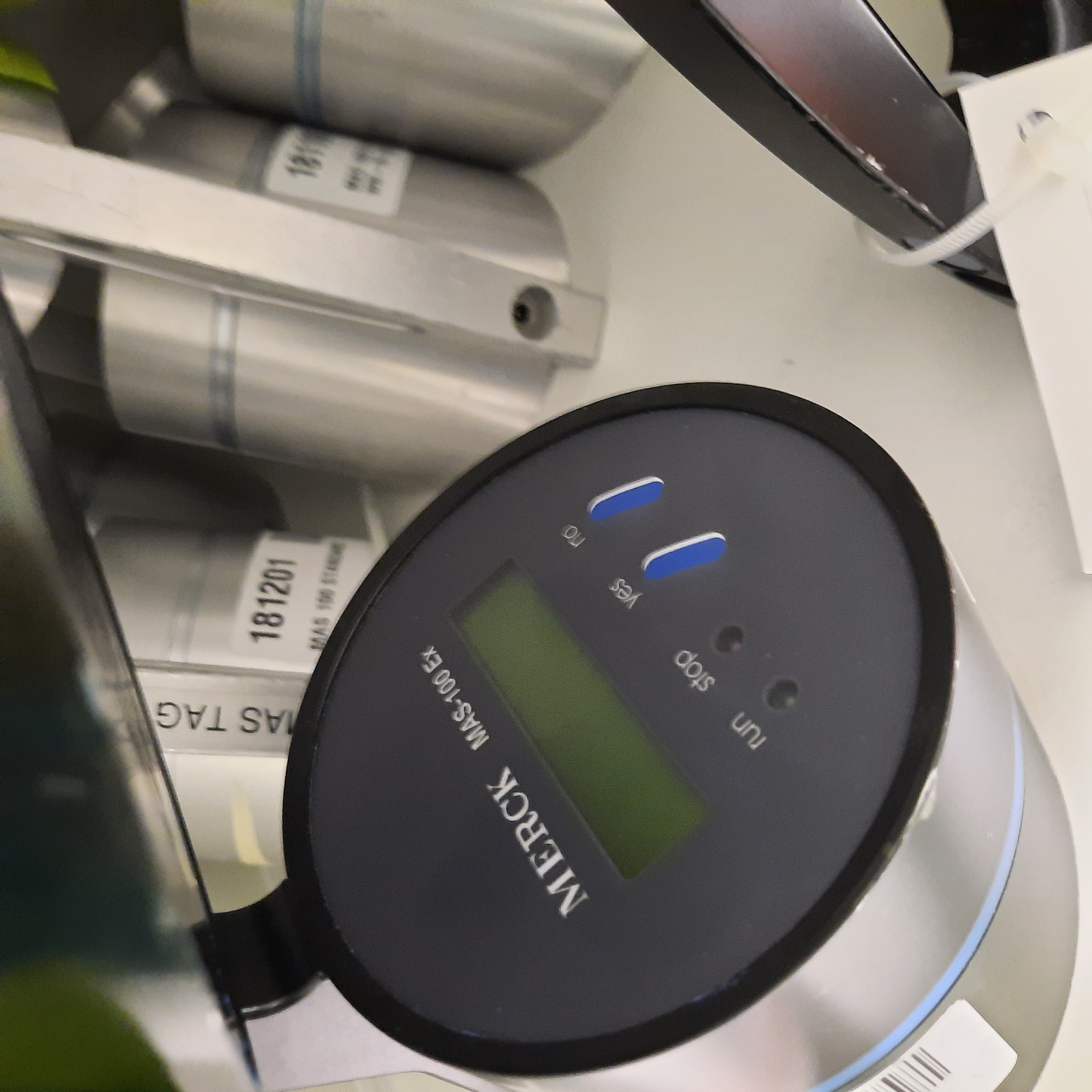 Used Microbiological Air Sampler - Merck Mass 100 EX - X.06.271-X.06.272