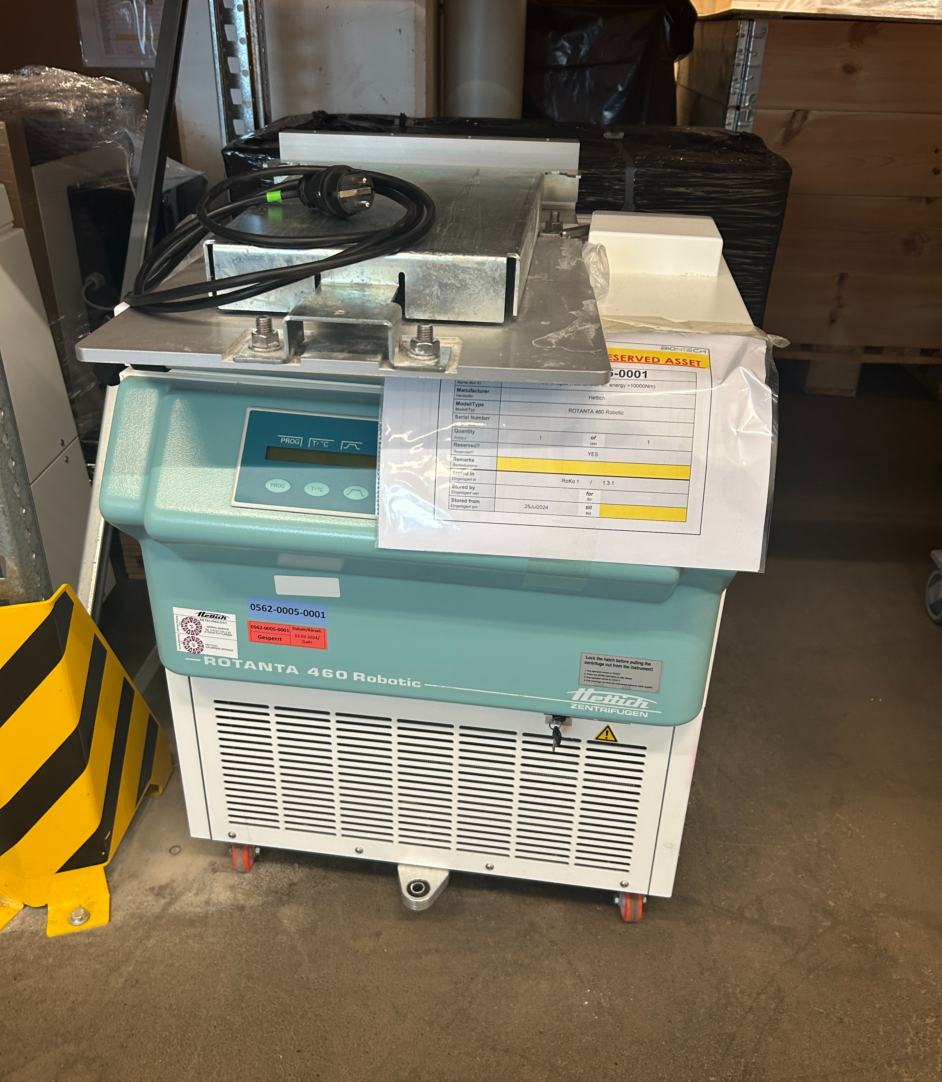 Used Centrifuge - Hettich - Rotanta 460 Robotic - BTH193