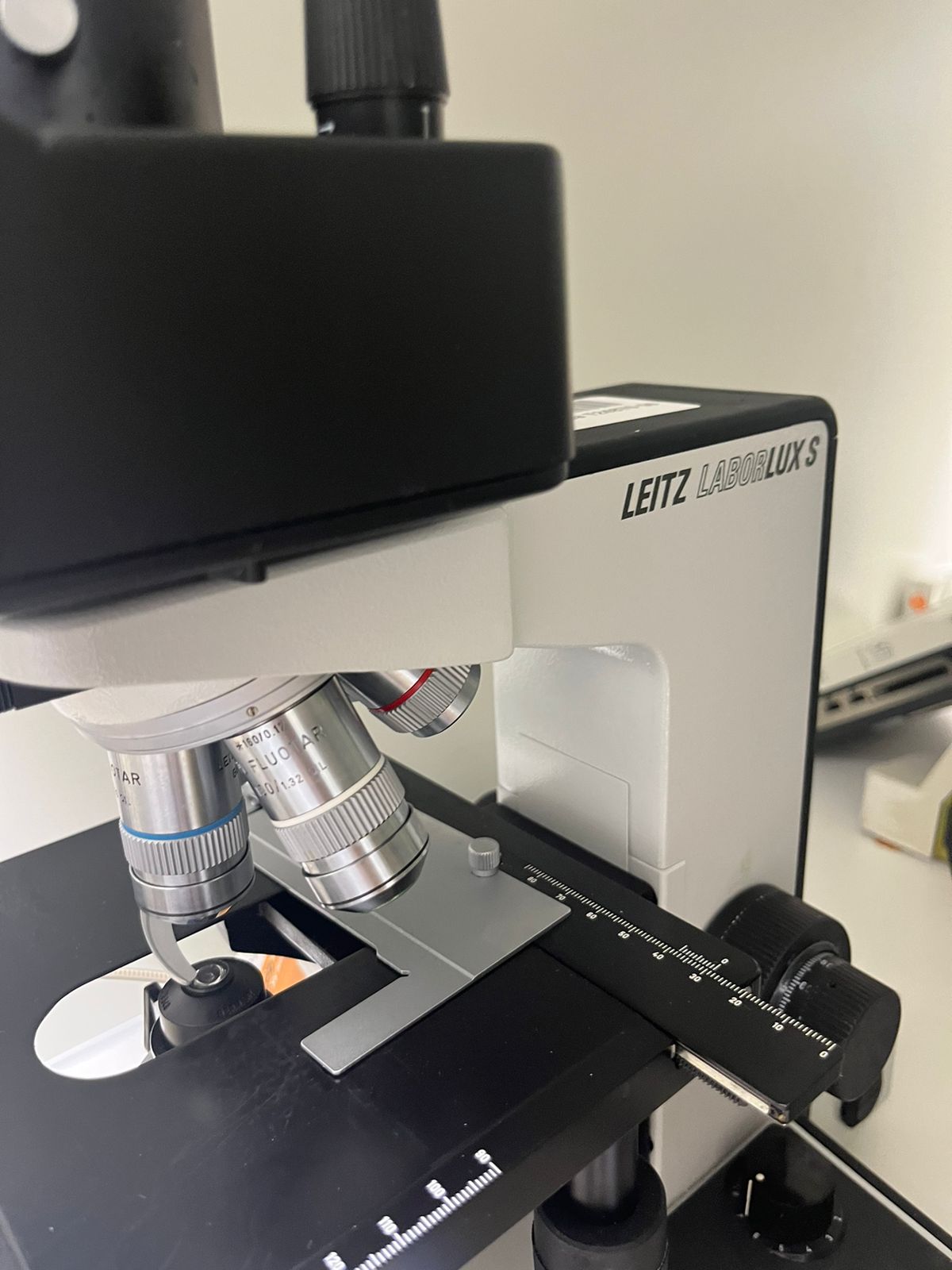 Used Microscope - Leica - X.06.127