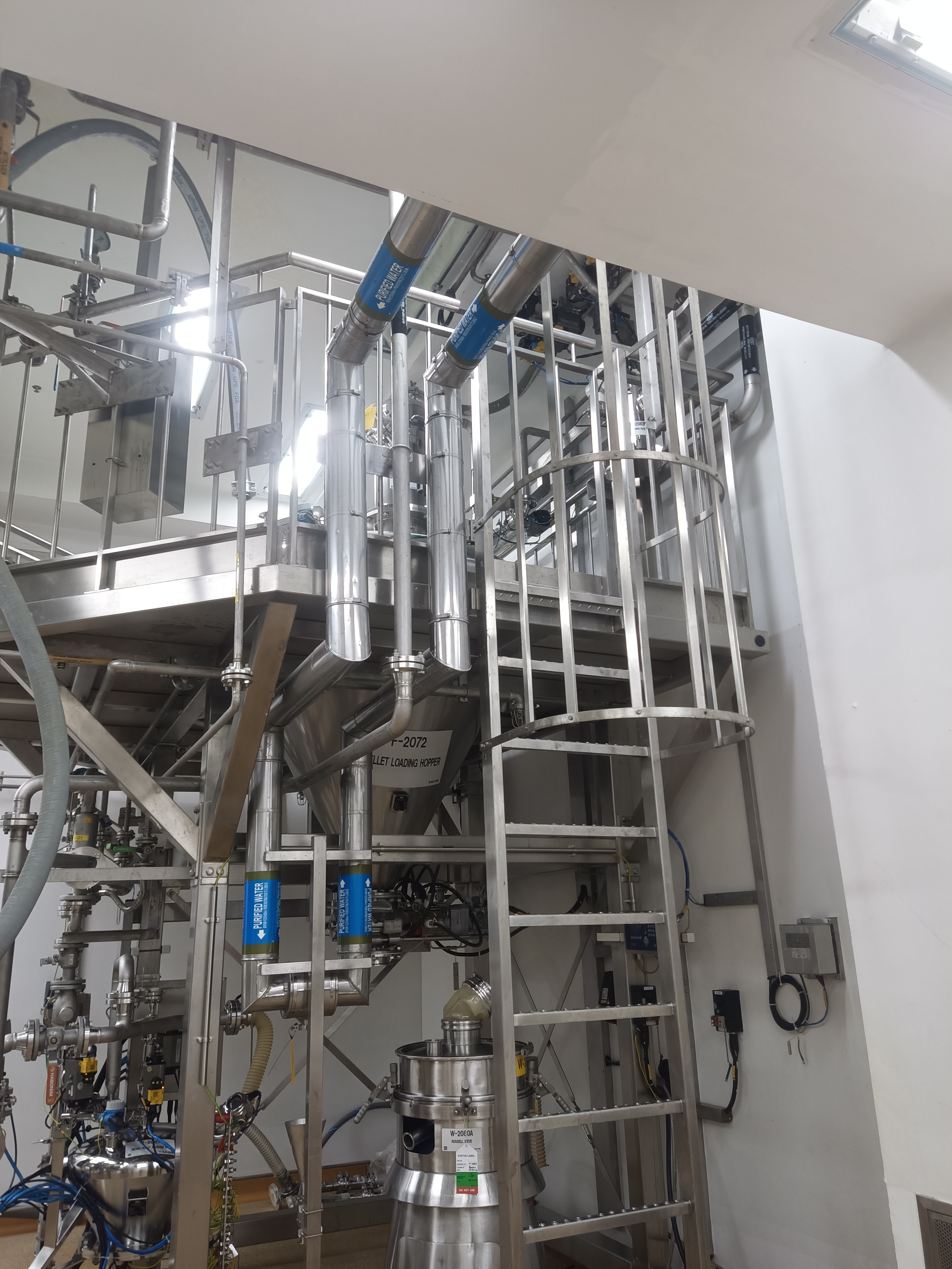 Used Pellet Loading Hopper - Dietrich Engineering Consultants SA - SG080