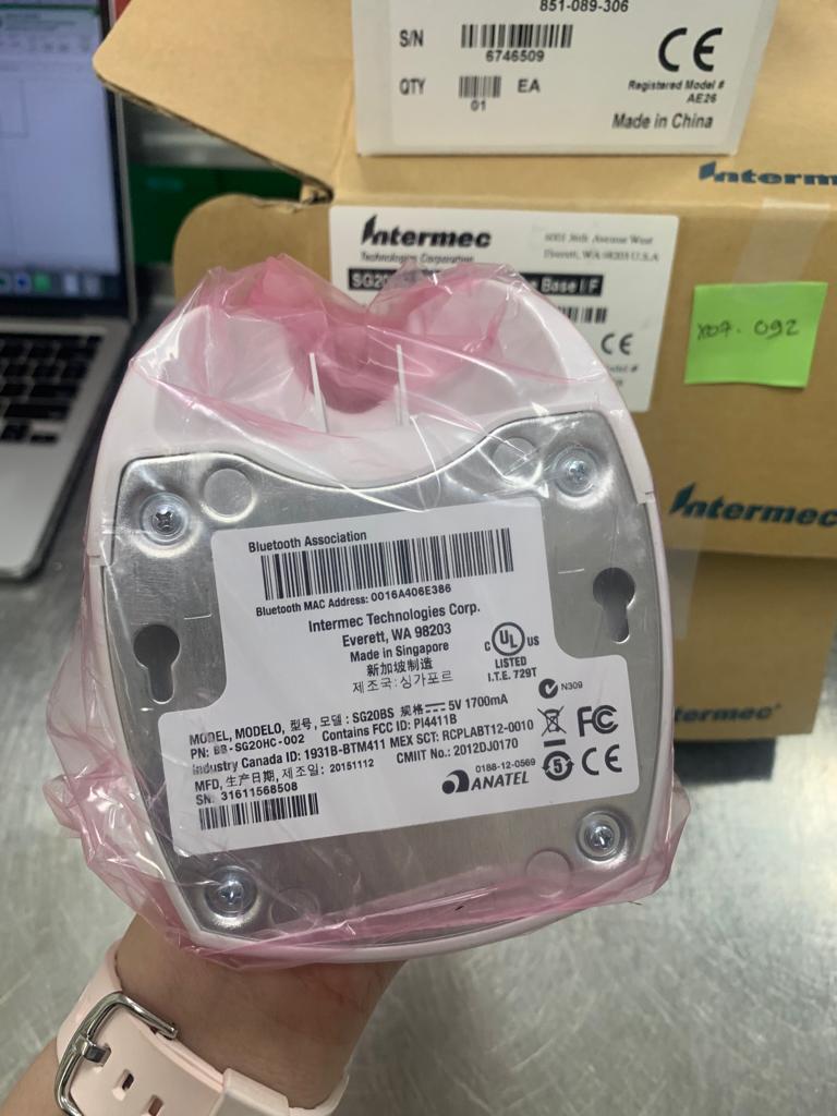 Used SG20HC Bluetooth Charge Base I/F With the Chargers - Intermec - X07.092