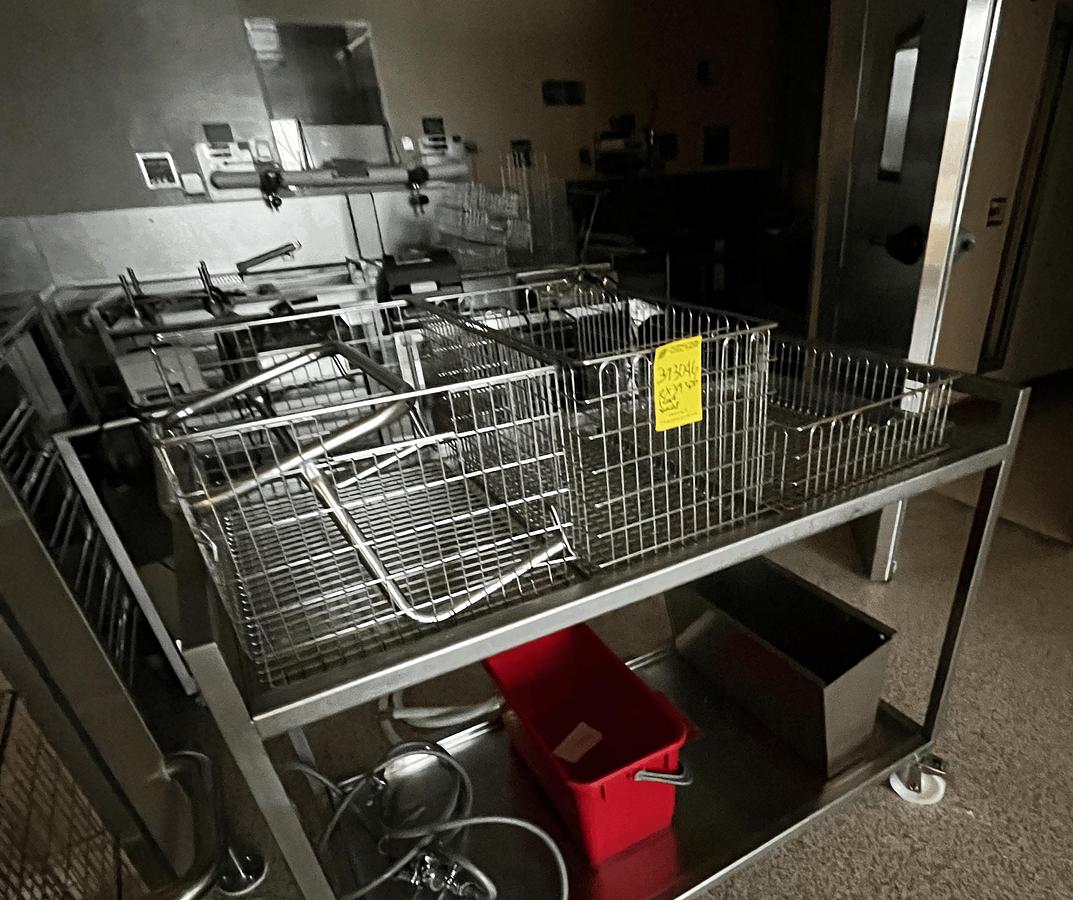 Used 1 Rack and 3 Baskets - 39.03.046.GR