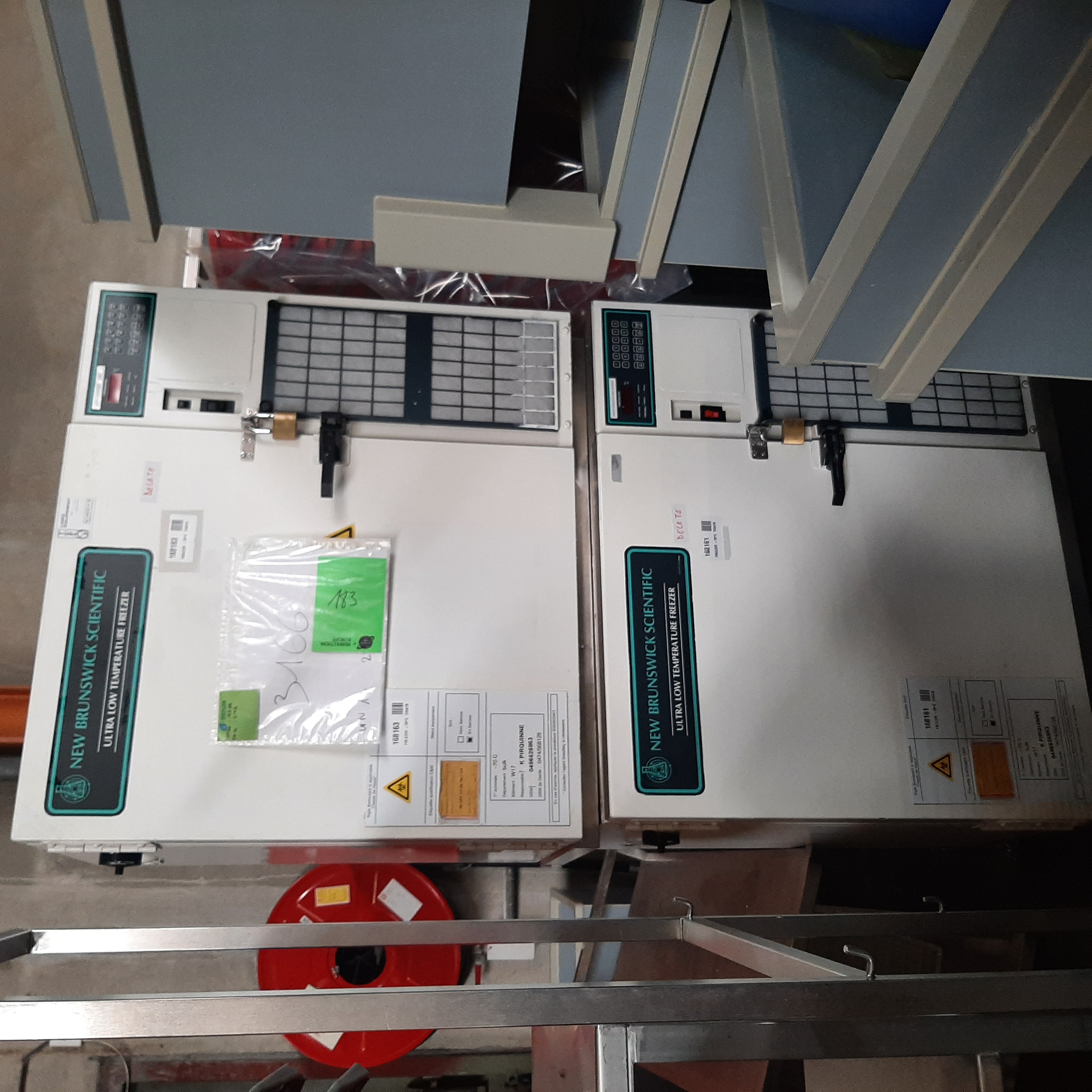 Used Freezer - New Brunswick Scientific - DK183