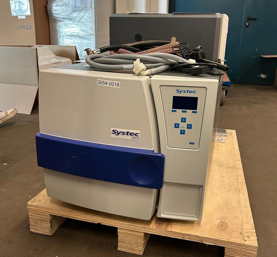 Used Sterilization Autoclave - Systec - DX-23 - BTH010