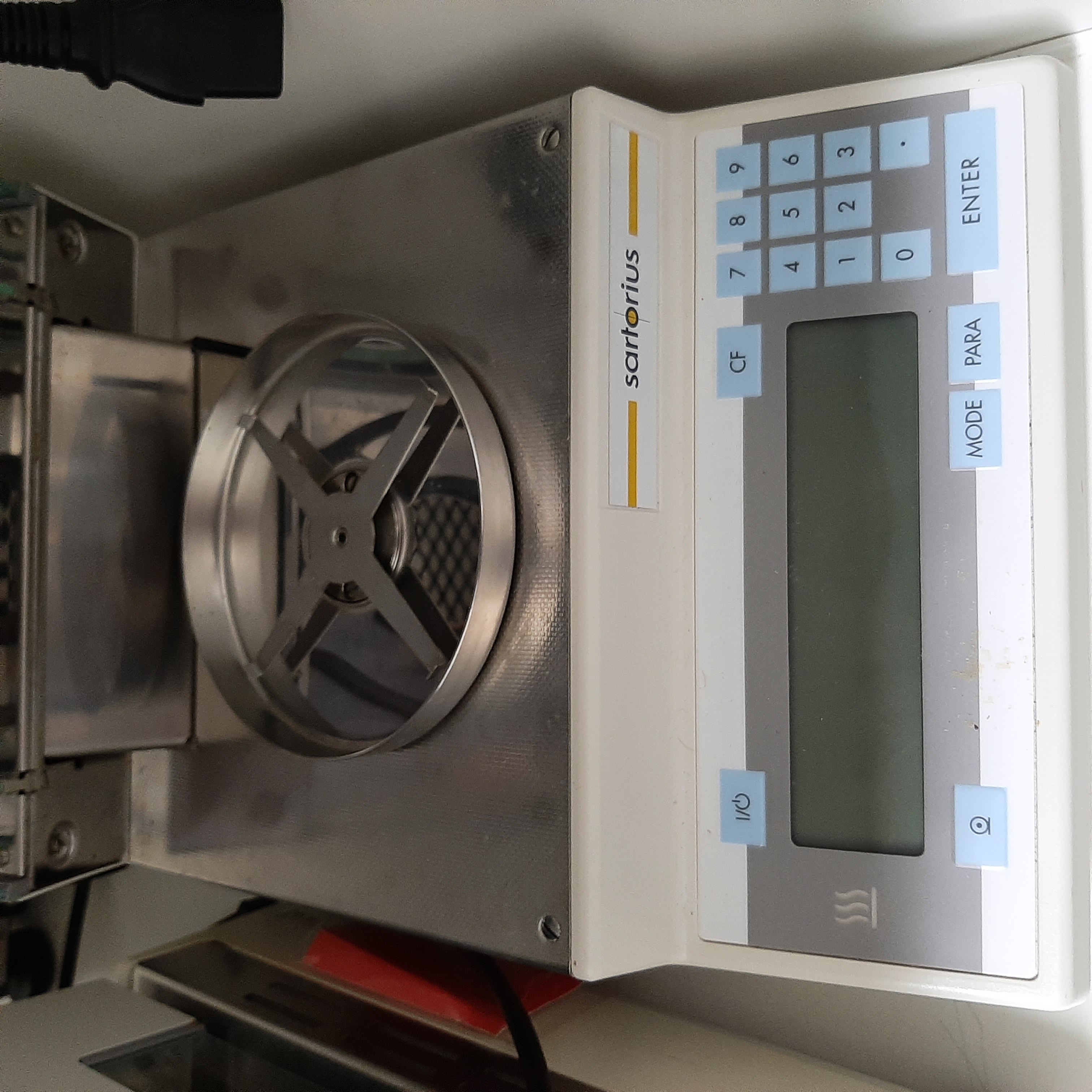 Used Balance 40Gr - Sartorius - X.06.139-X.06.140