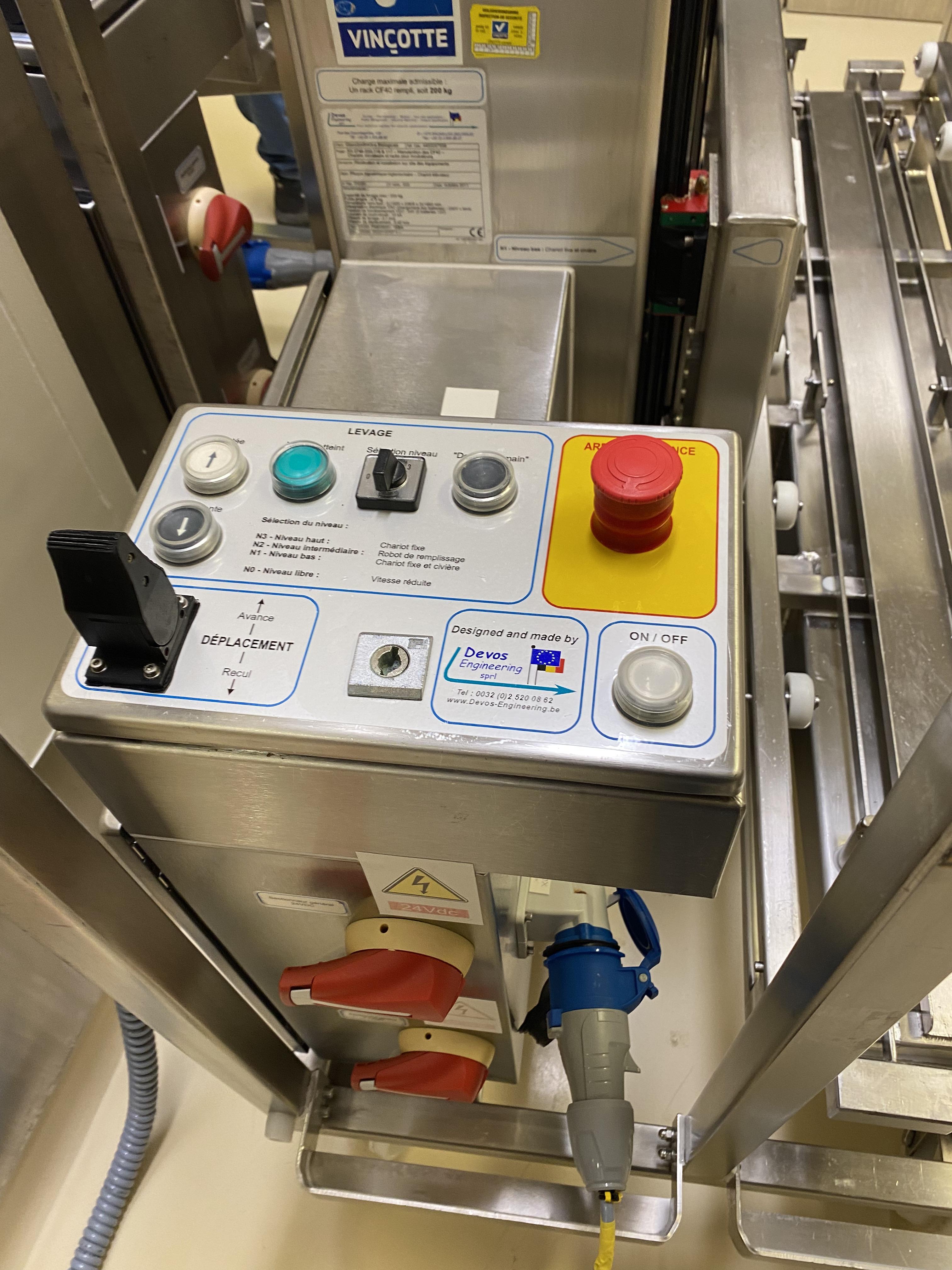 Used Elevator Trolley - Devos Engineering - 39FT01