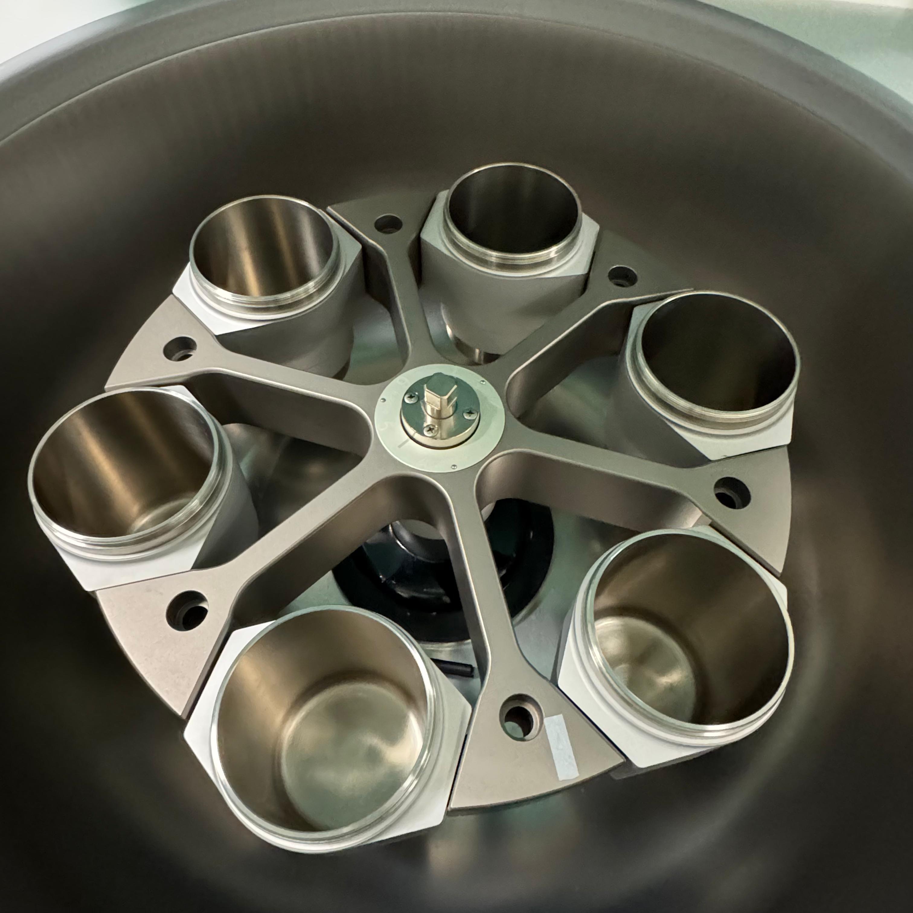 Used Laboratory Centrifuge - Hettich - 5005-80 - GR025-GR026