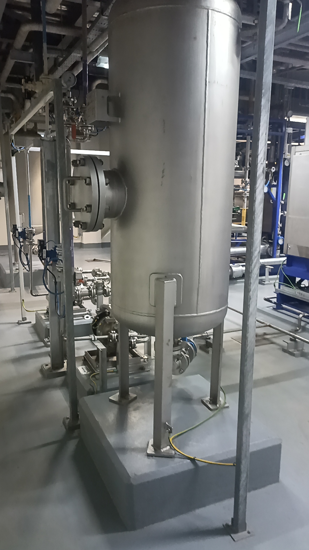 Used N2 Compressor Preseparator Vessel - Harald Uebers - SG066