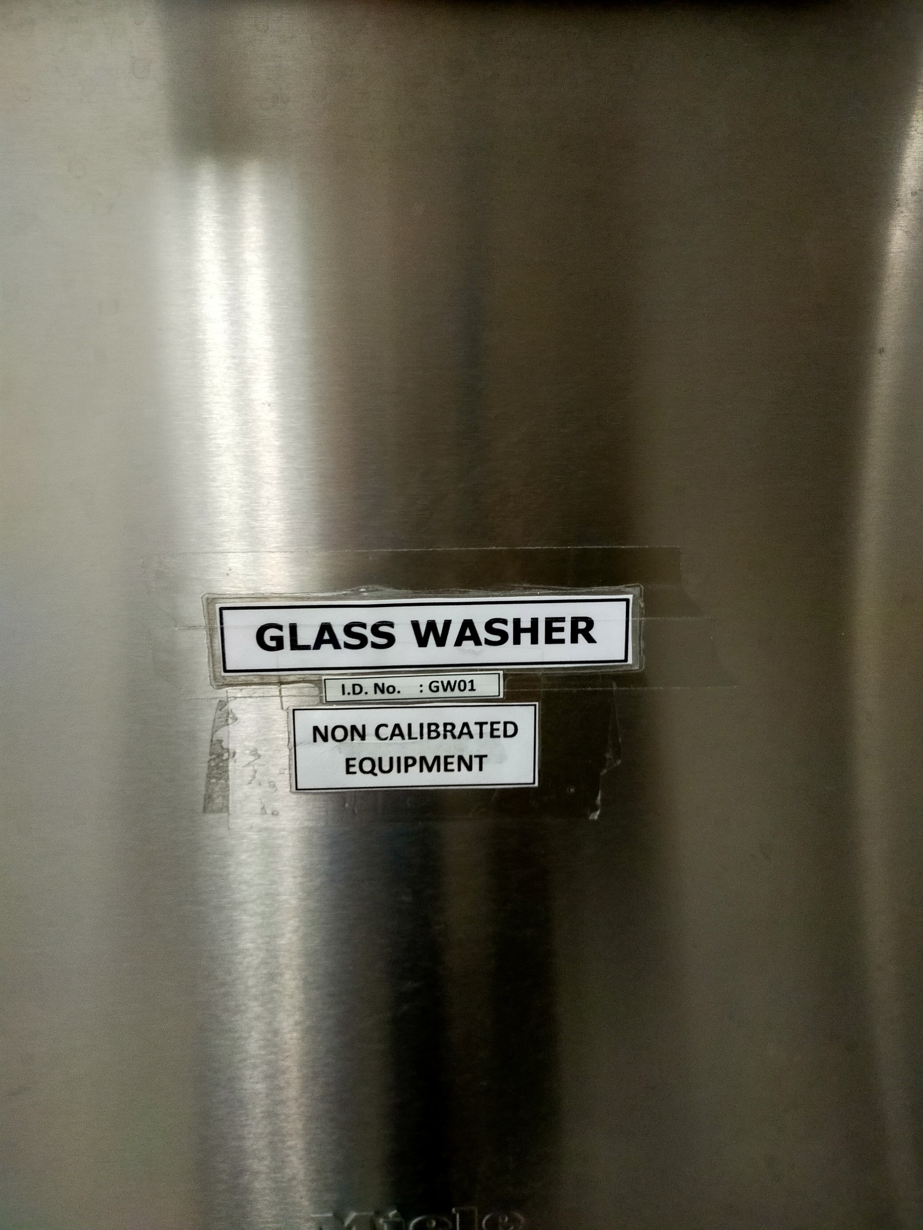 Used Glass Washer - Miele Profesional - Pg 8593 - LC0298