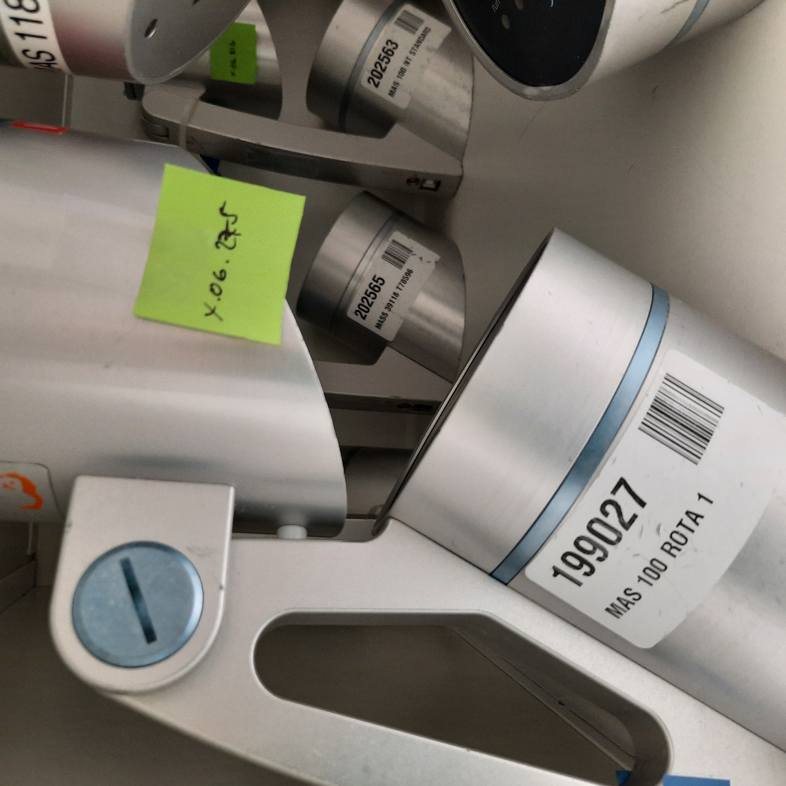 Used Microbiological Air Sampler - Merck Mass 100 - X.06.275-X.06.280