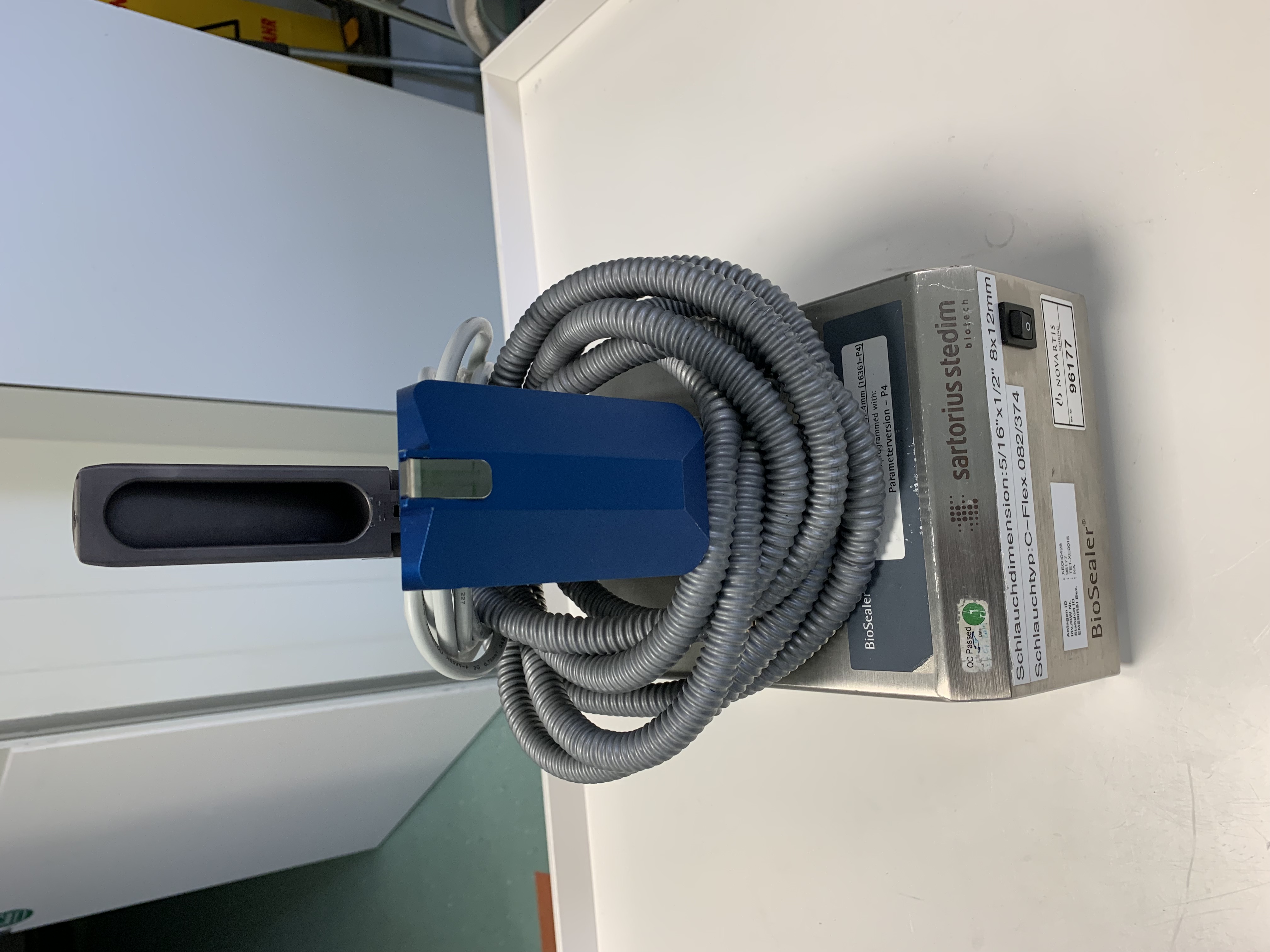 Used Hose Sealing Device - Sartorius Biosealer - 352184G