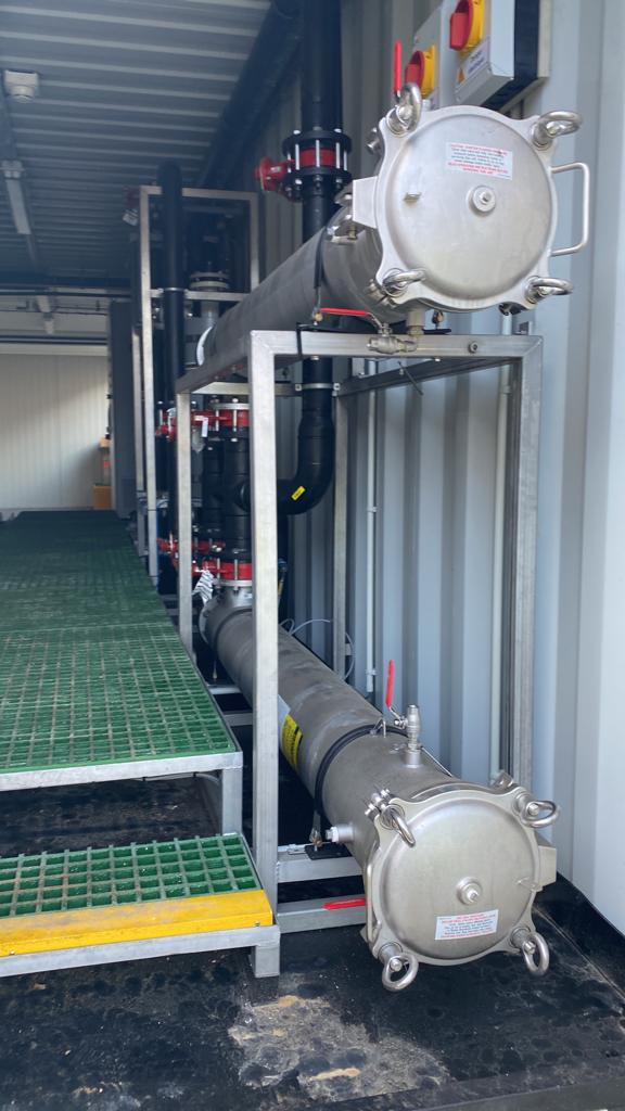 Used Water Filtration In Container - F703LC-AA - DK0001.WA