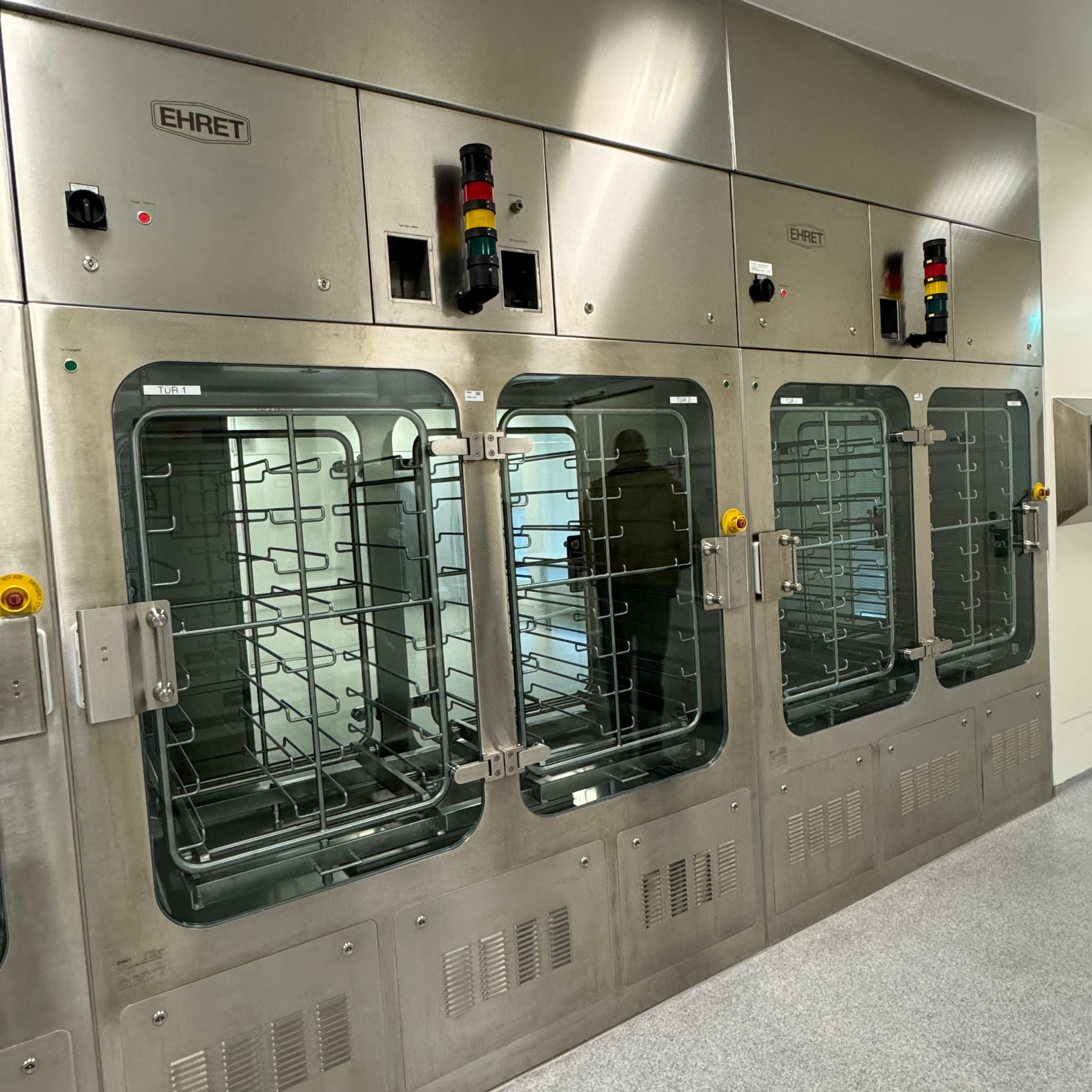 Used Pass-Through Disinfection Lock - Ehret - DK103 - GR011