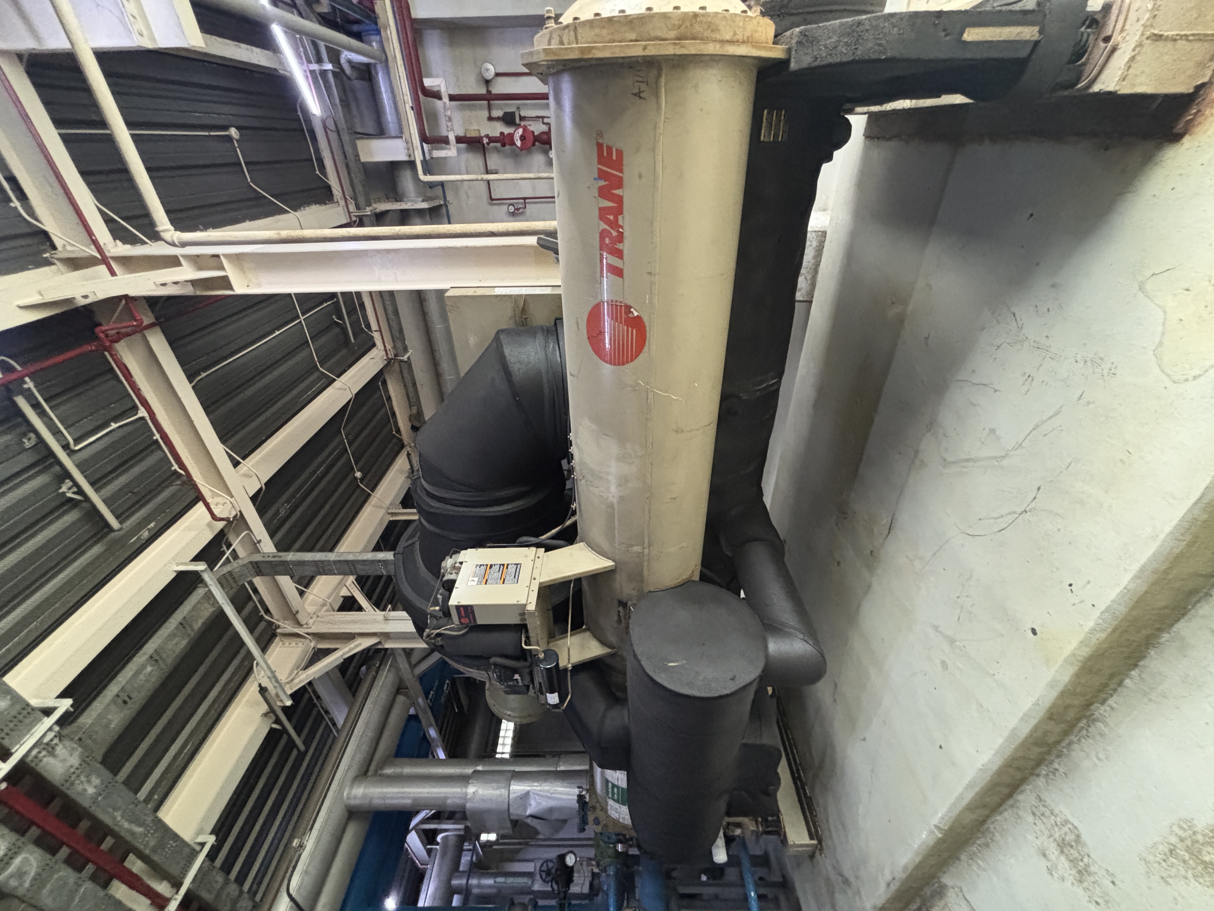 Used Chiller - Trane - CVHE420 - LC0200