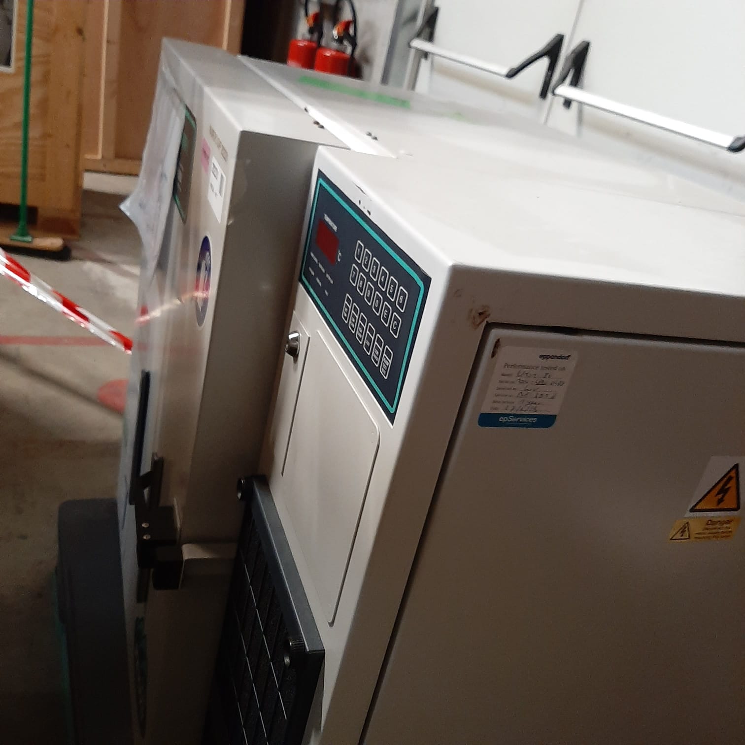 Used Freezer - New Brunswick Scientific - DK174