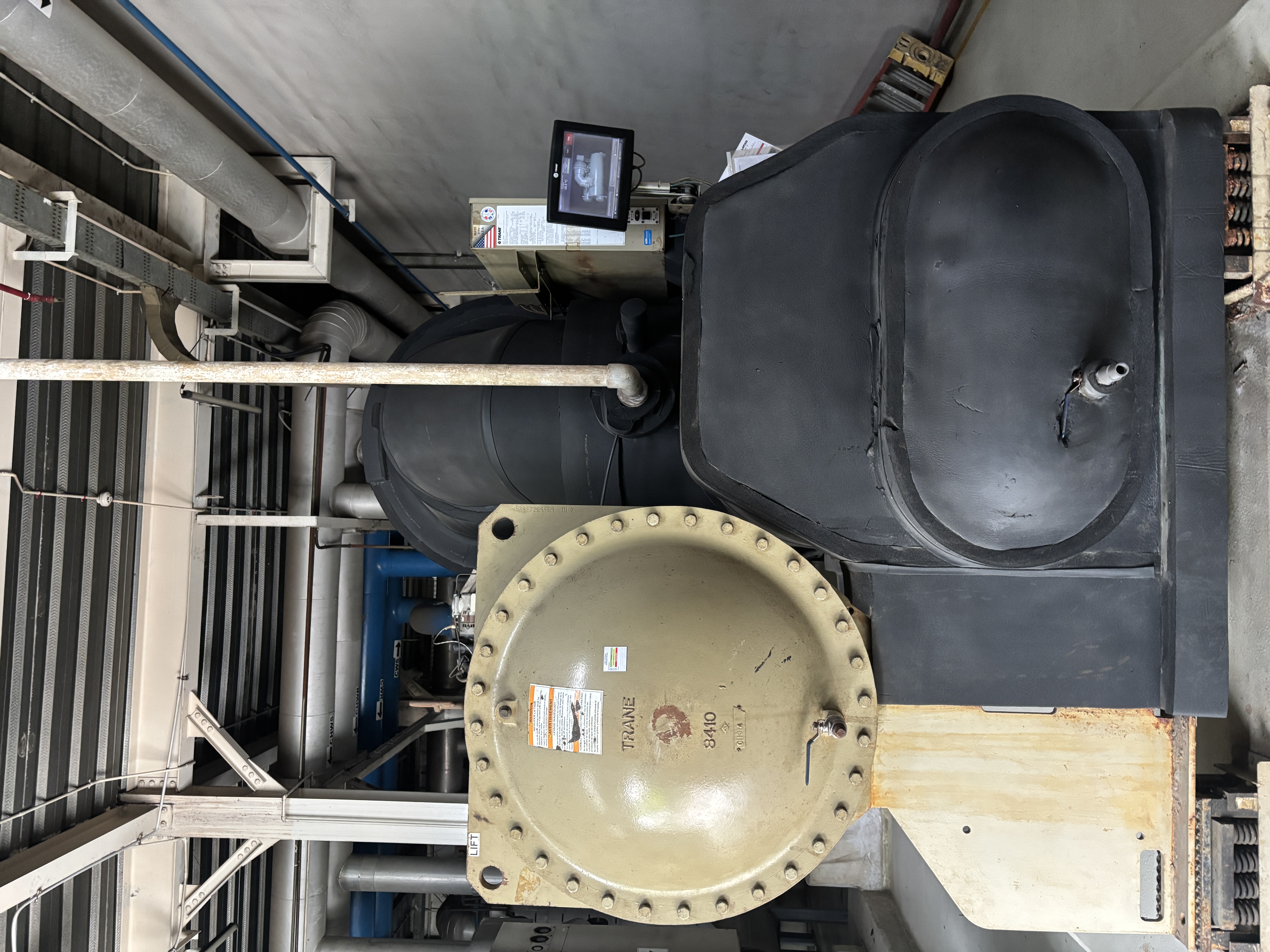 Used Chiller - Trane - CVHE420 - LC0199