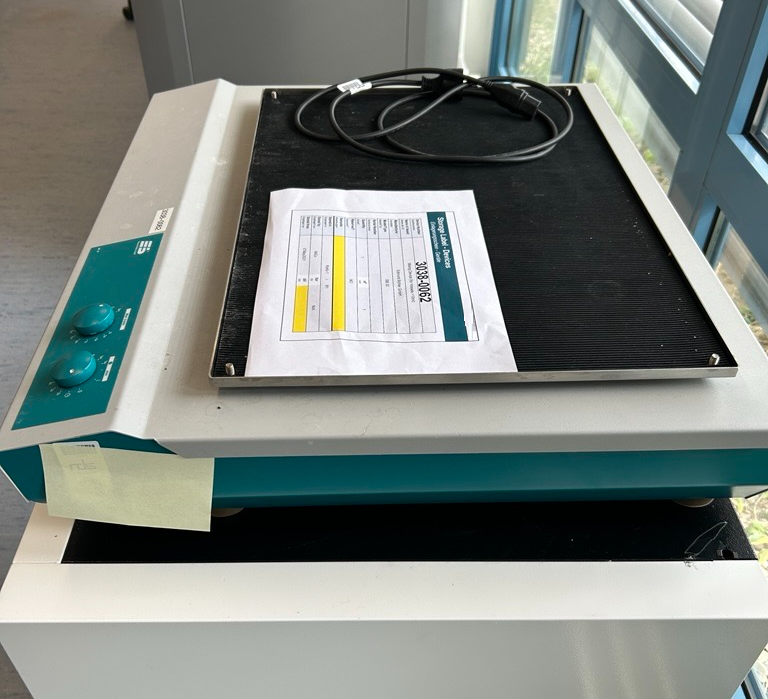 Used Mixing Device (For Vessel>10ml) - Edmund Buhler - SM 30 - BTH030