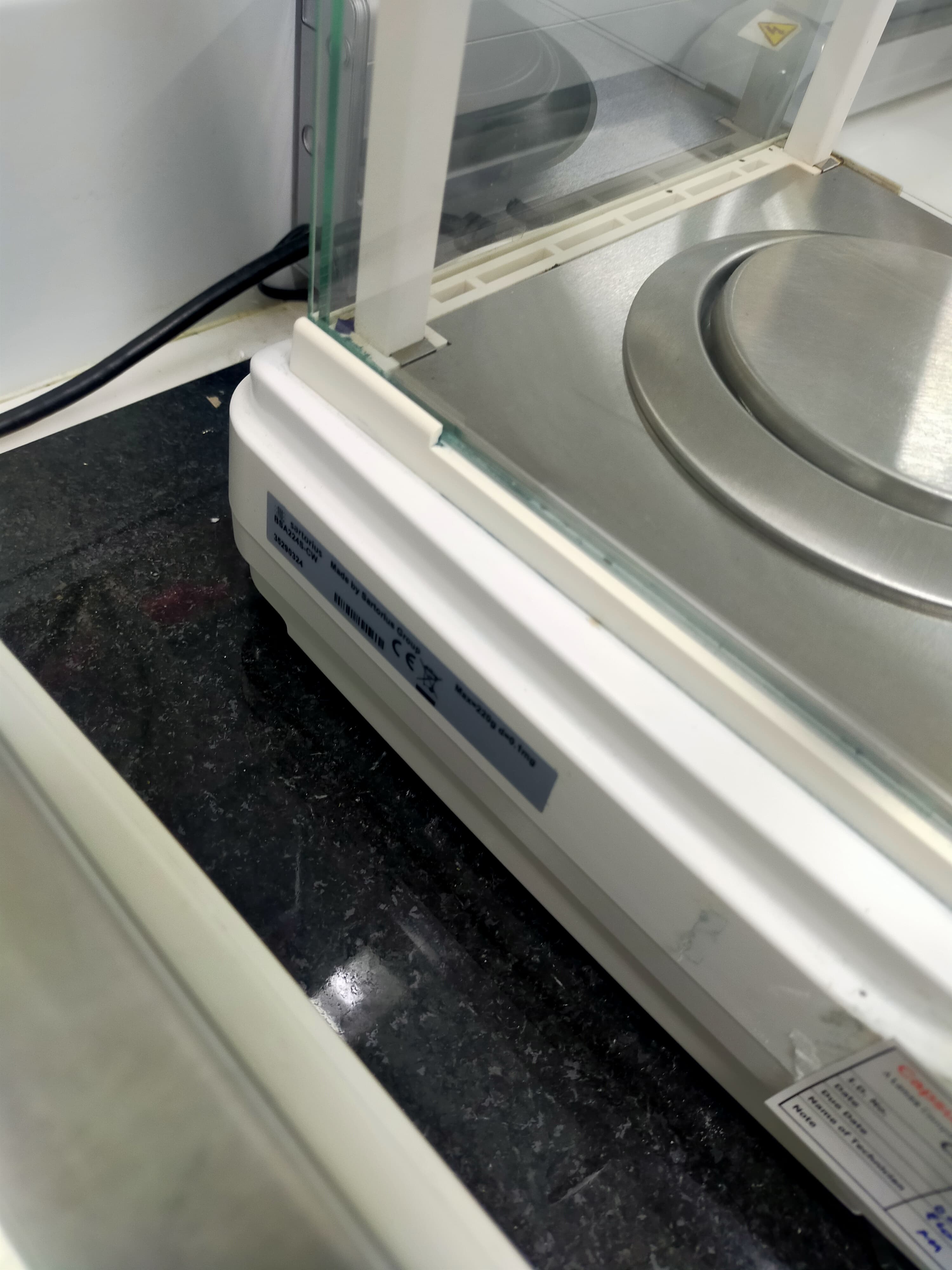 Used Precision Balance - Sartorius - BSA224S CW - LC0290