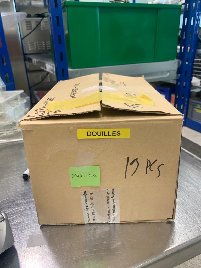 Used Stainless Steel Sockets -  X07.102