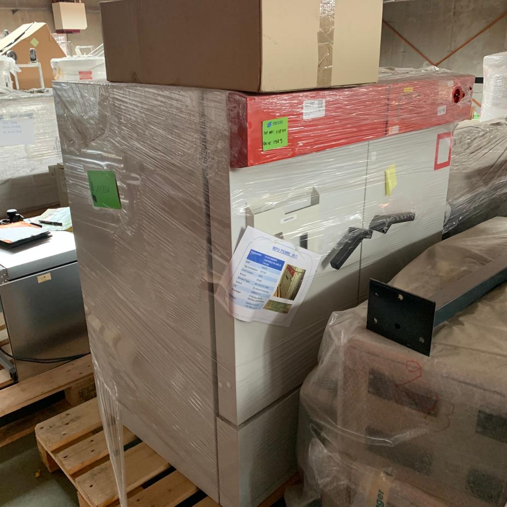 Used Incubator-Heraus-B 6760-132